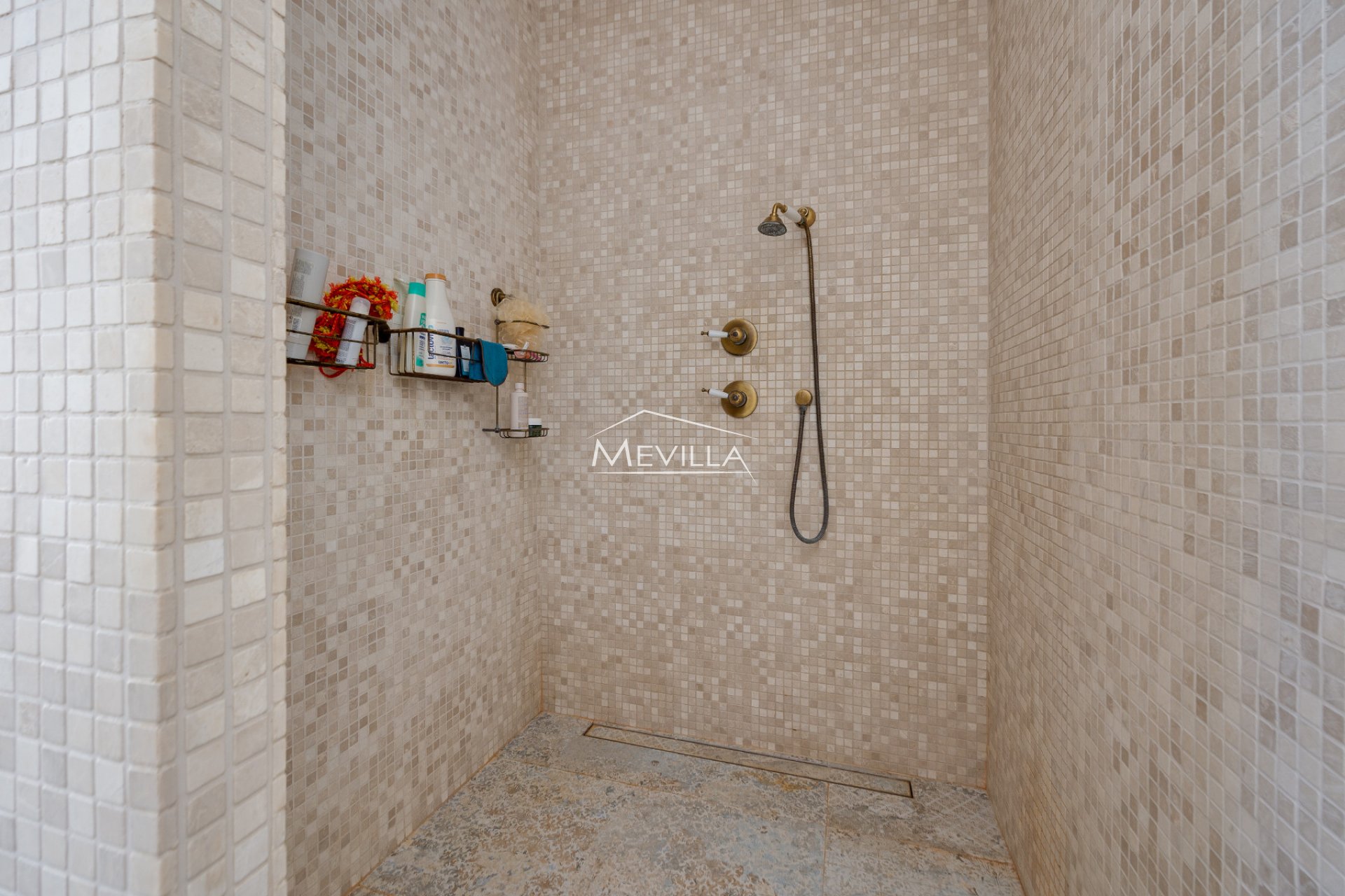 Frontlinjen - Villa - Orihuela Costa - Cabo Roig