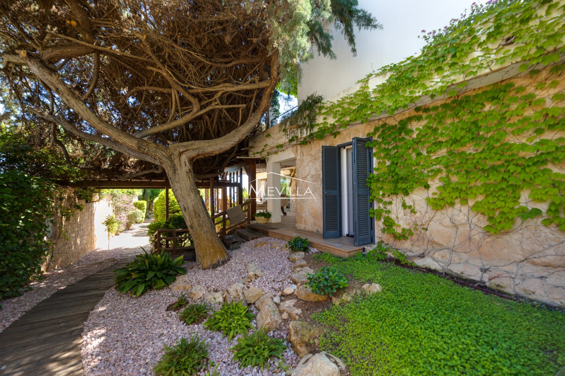 Frontlinjen - Villa - Orihuela Costa - Cabo Roig