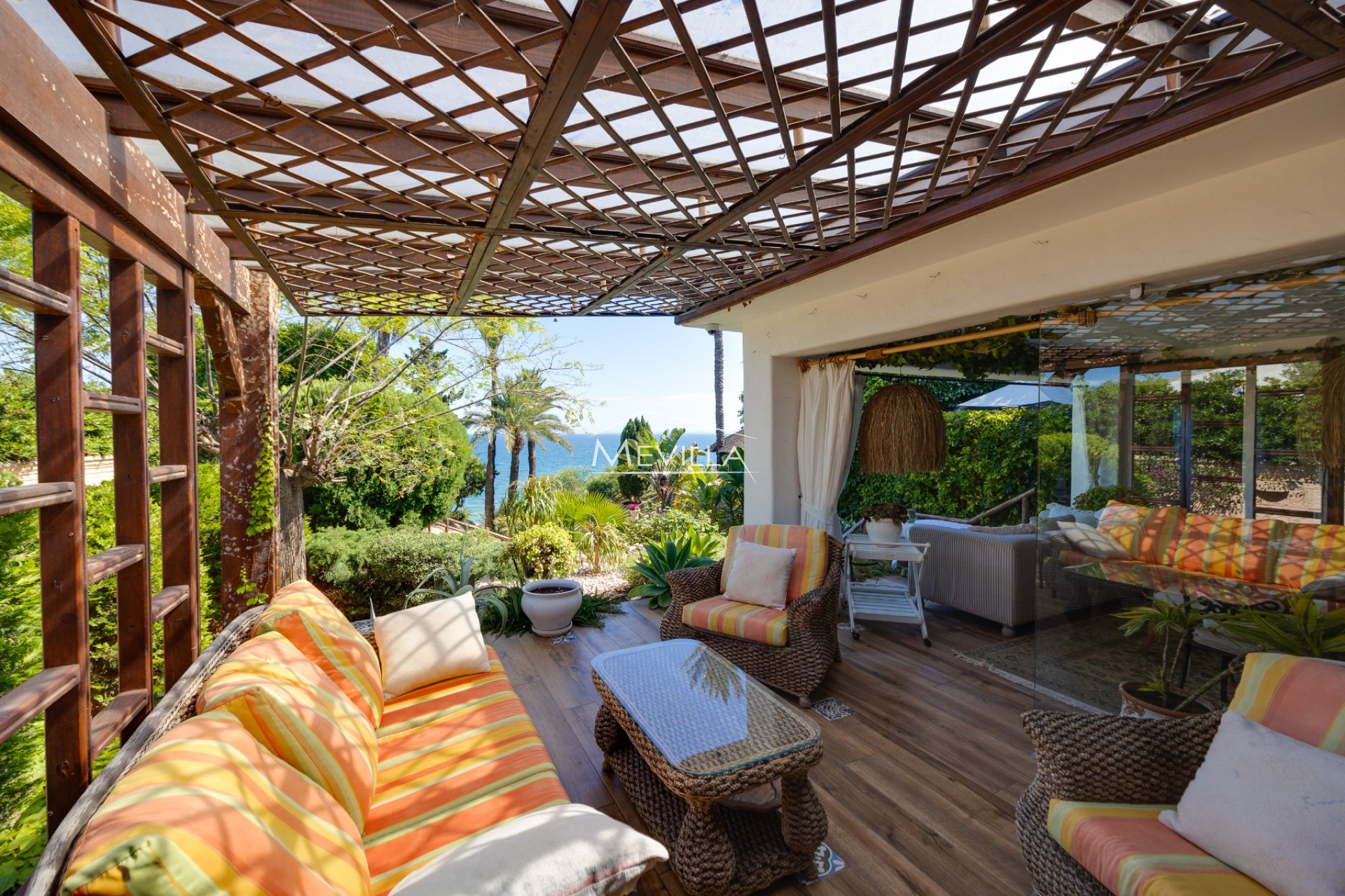 Frontlinjen - Villa - Orihuela Costa - Cabo Roig