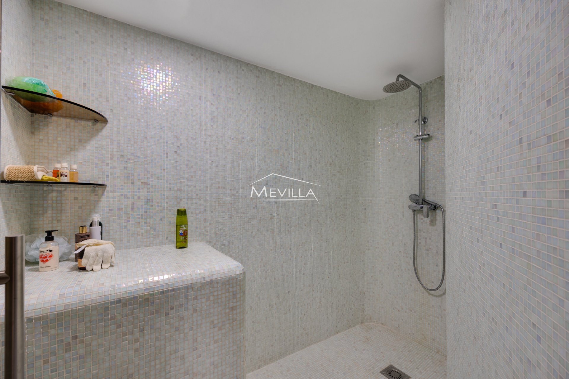 Frontlinjen - Villa - Orihuela Costa - Cabo Roig