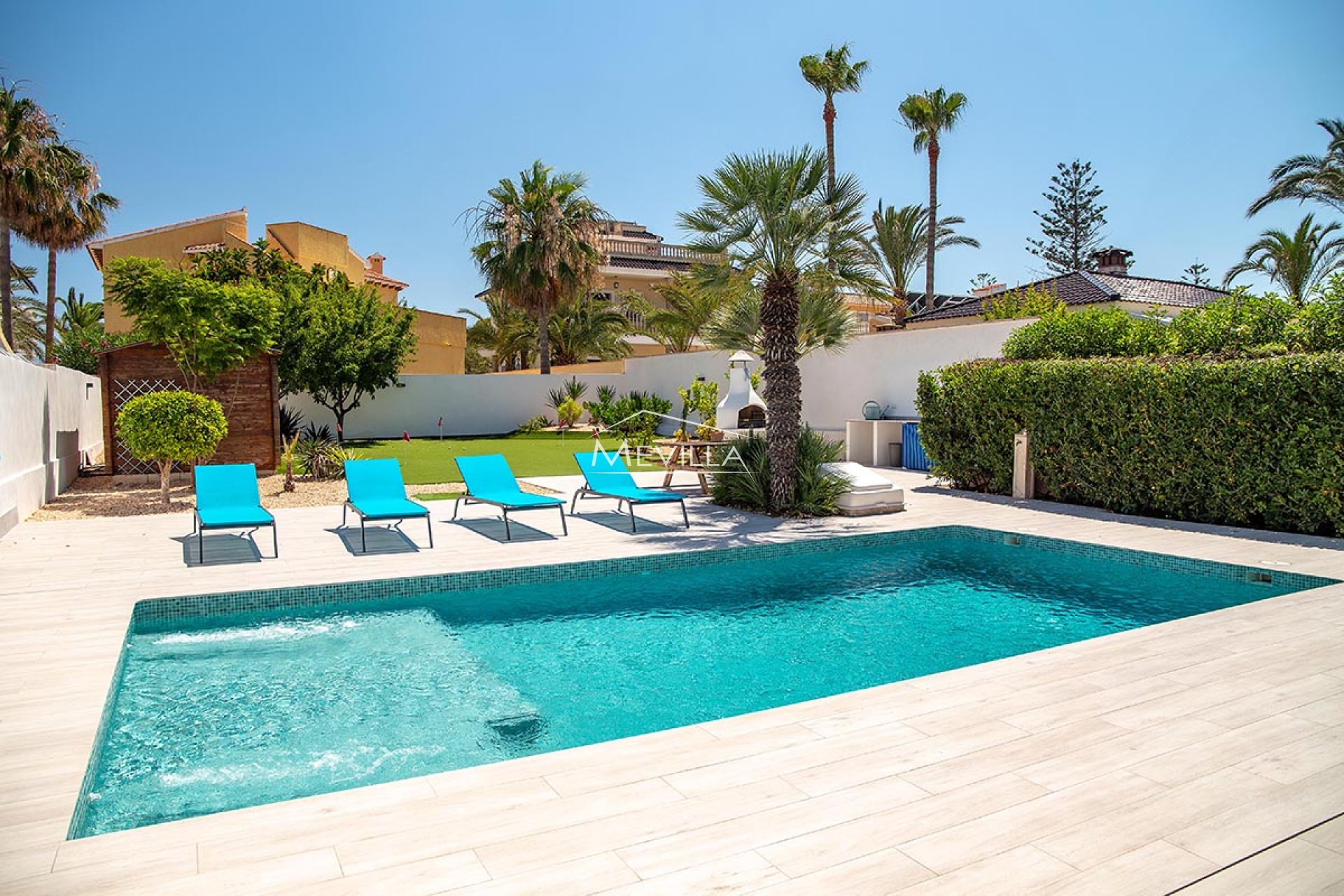 La piscina privada