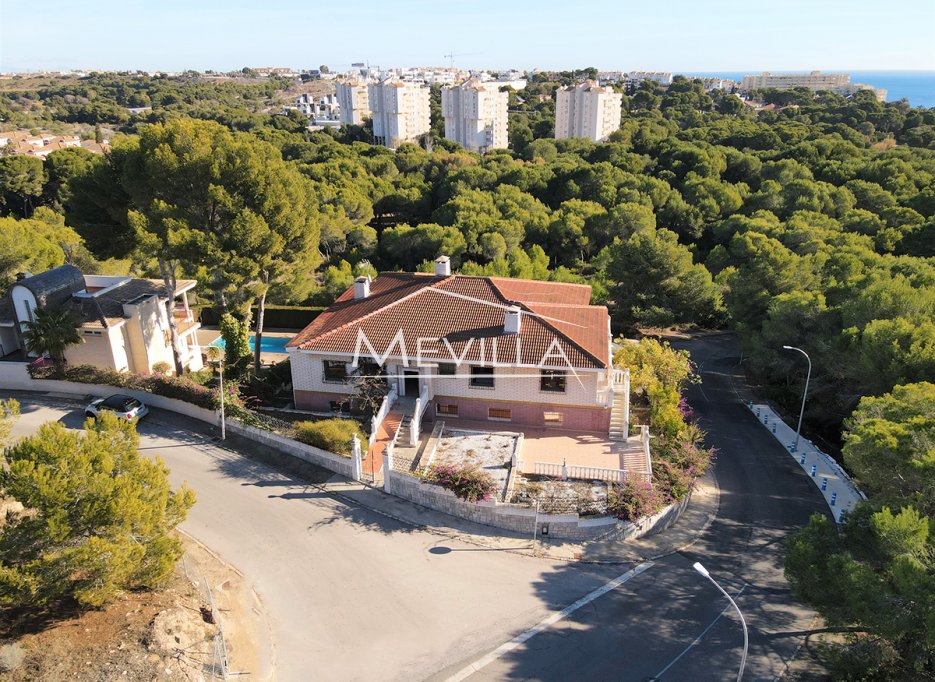 La villa en Campoamor