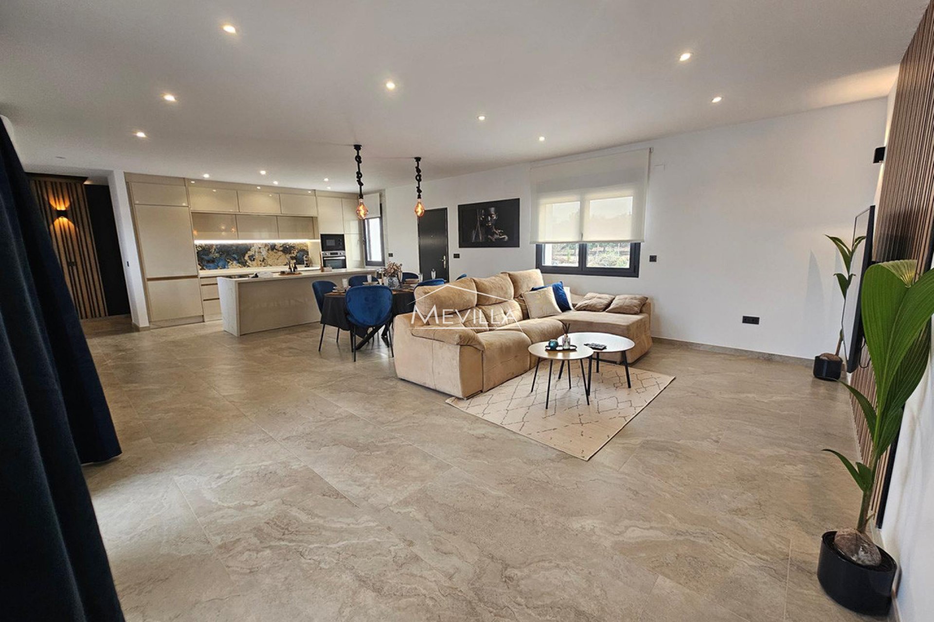 Obra nueva - Chalet / Villa - Guardamar / Ciudad Quesada / La Marina - La Marina