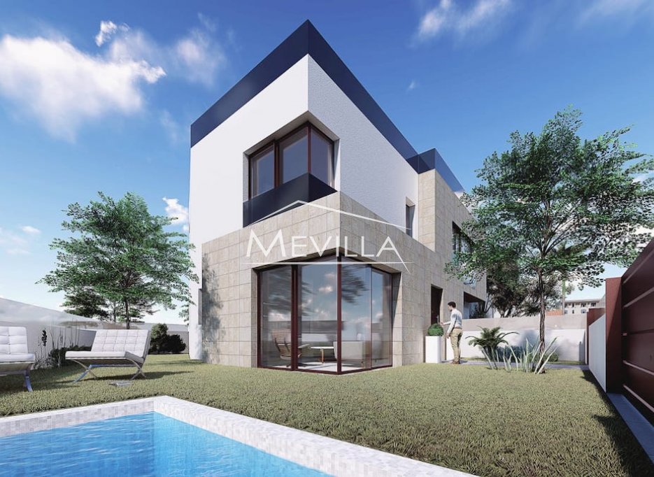 Obra nueva - Chalet / Villa - Pilar de la Horadada