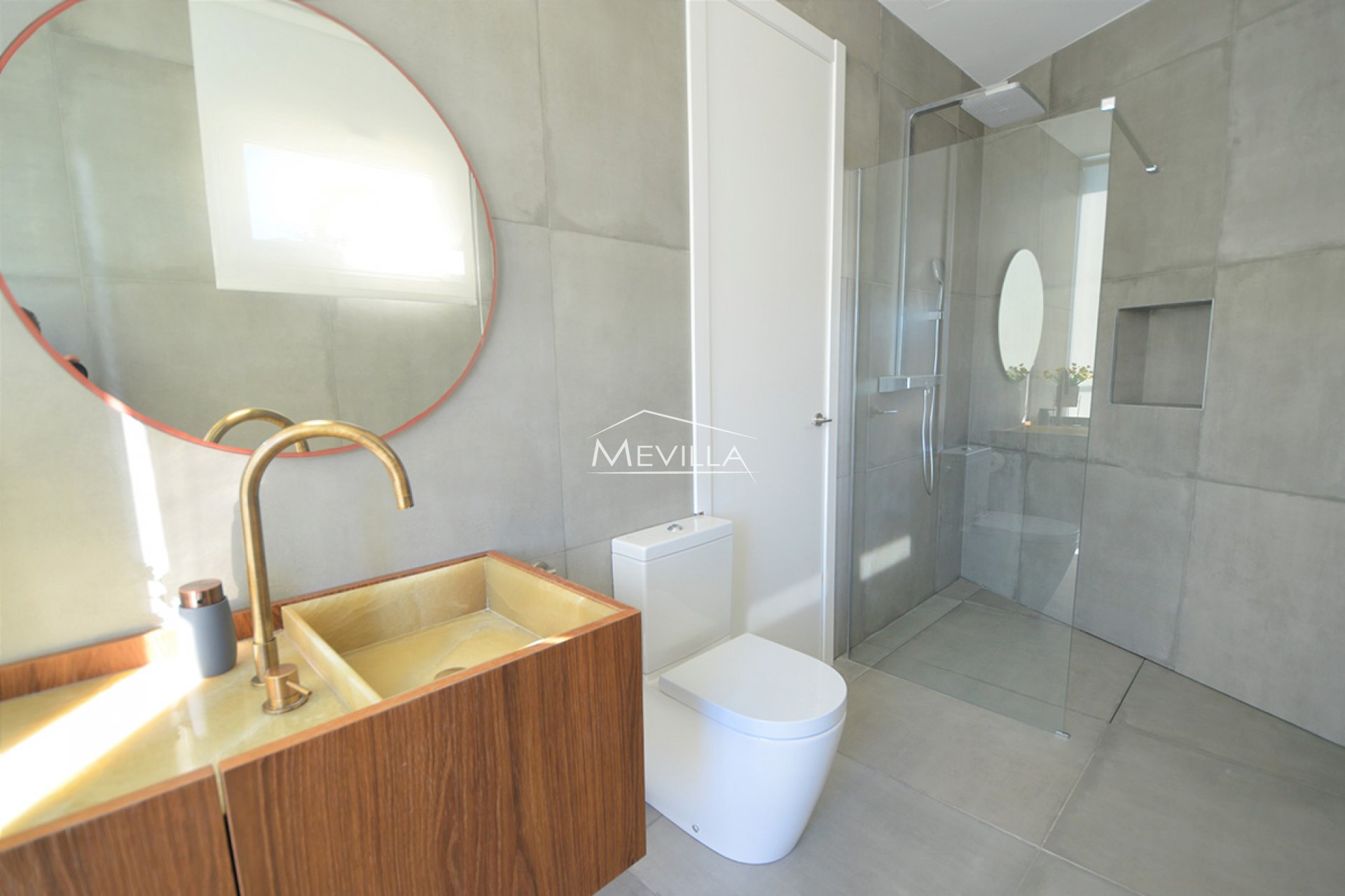 Obra nueva - Chalet / Villa - San Miguel de Salinas