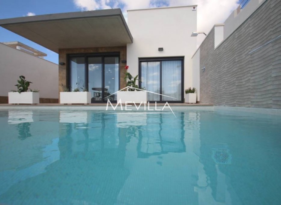 Obra nueva - Chalet / Villa - San Miguel de Salinas