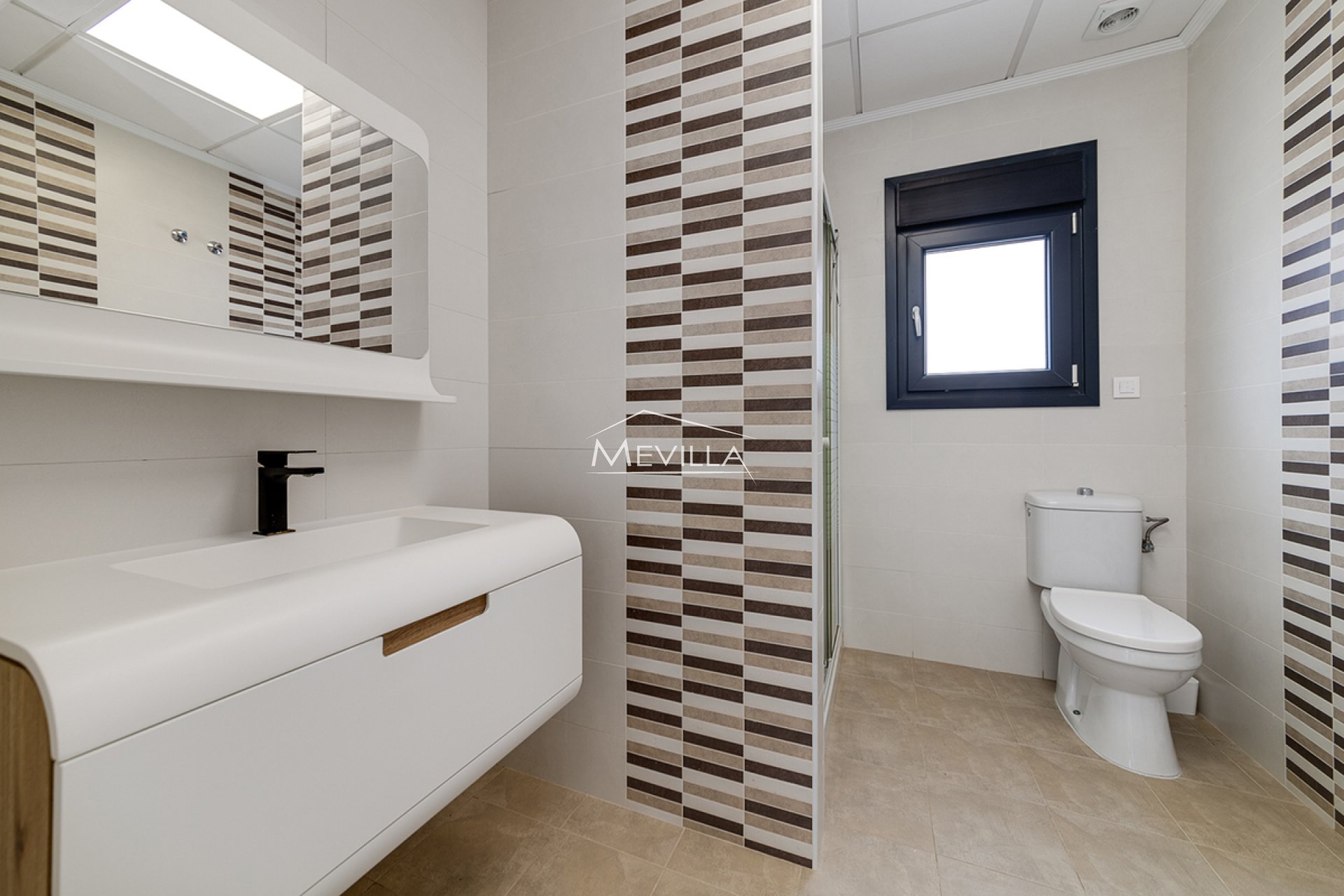 Obra nueva - Chalet / Villa - Torrevieja