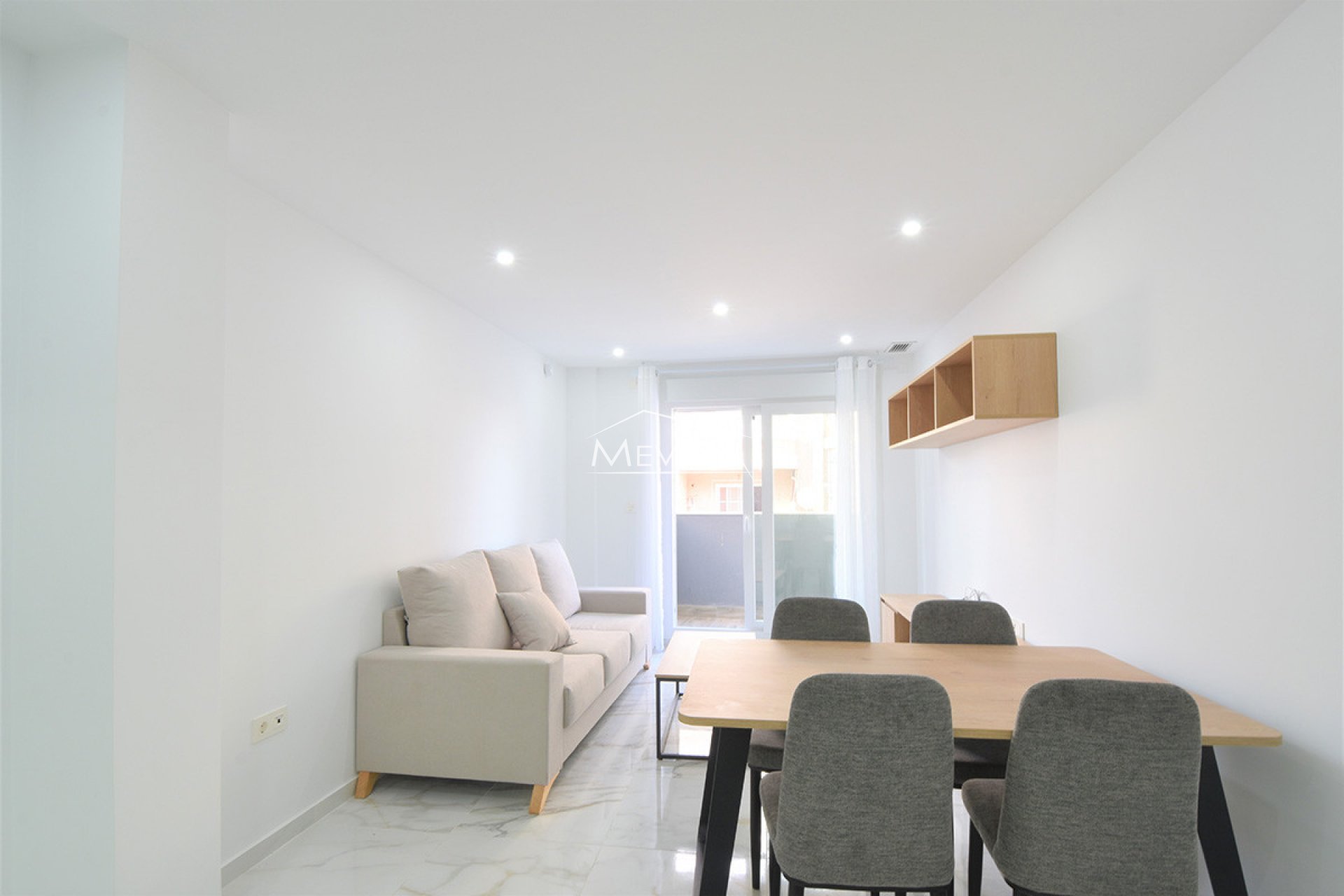 Перепродажа - Плоский / Апартаменты - Торревьеха - Torrevieja