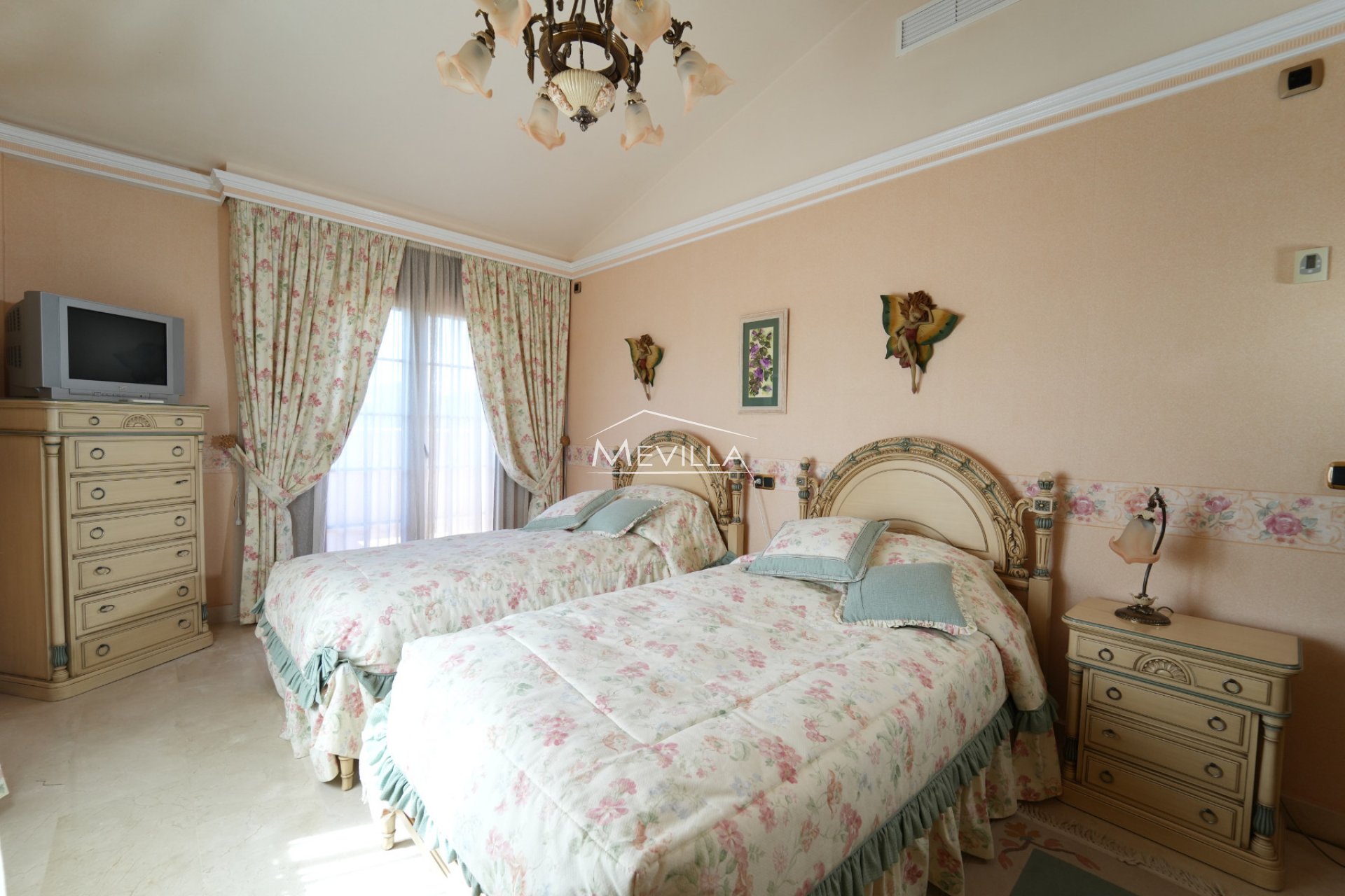 Перепродажа - Вилла - Ориуэла Коста - Campoamor