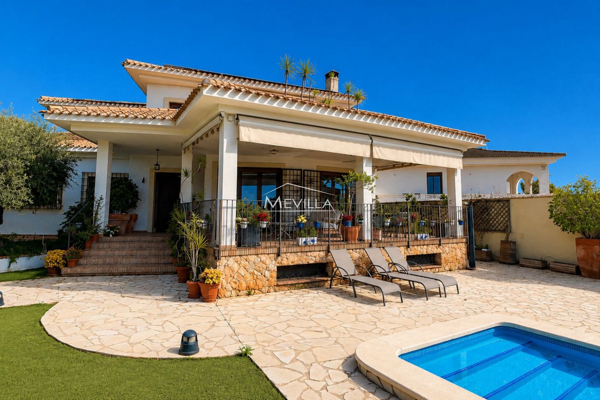 Перепродажа - Вилла - Ориуэла Коста - Campoamor