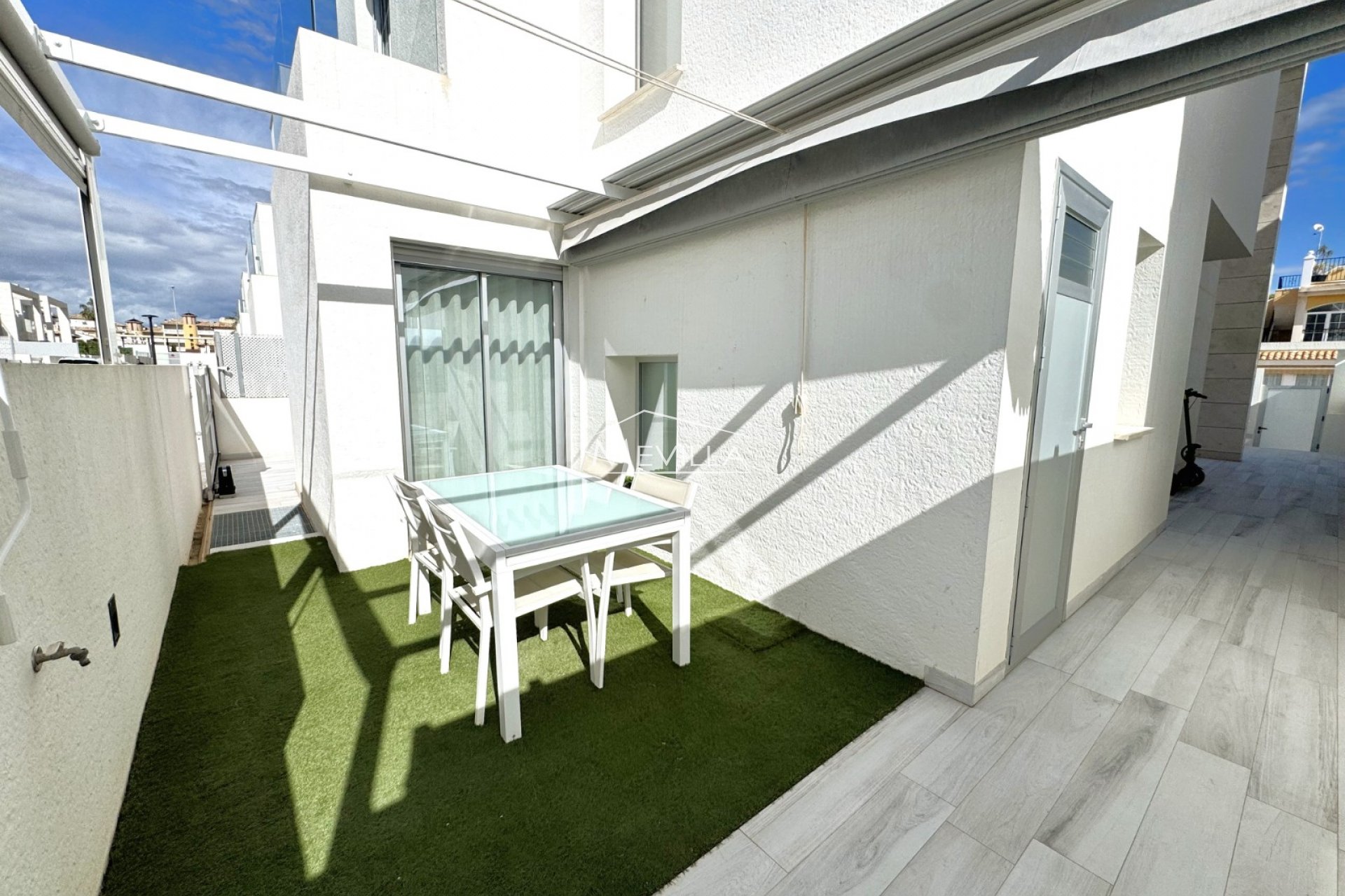 Перепродажа - Вилла - Ориуэла Коста - Lomas de Cabo Roig