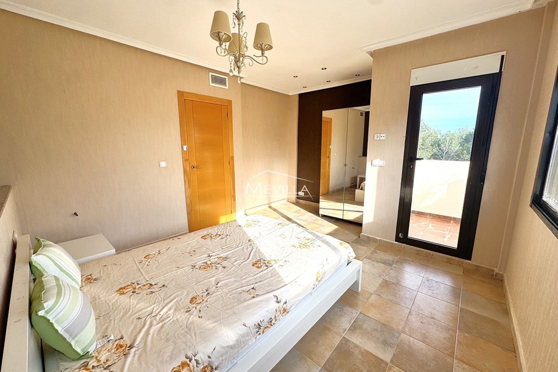 Перепродажа - Вилла - Ориуэла Коста - Villamartin