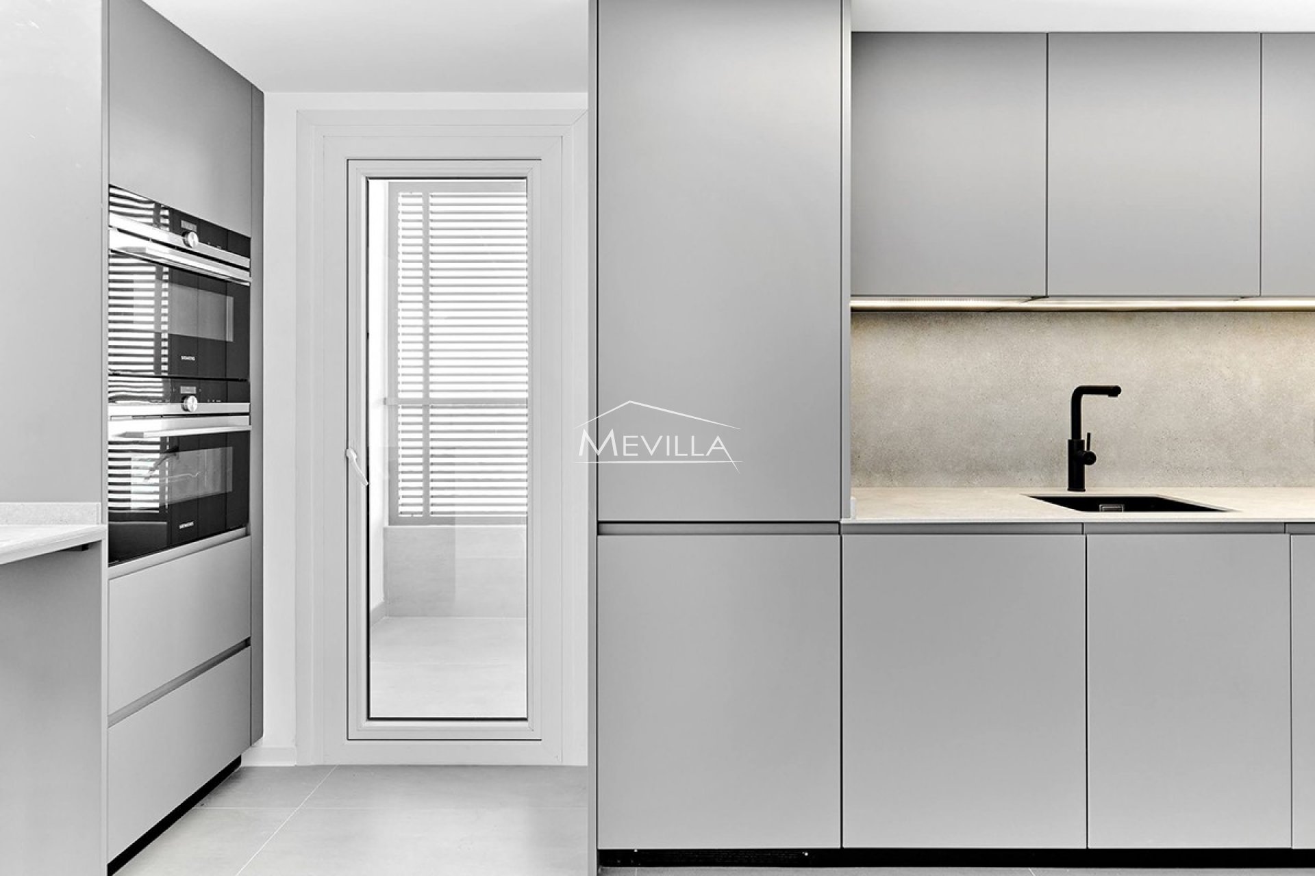 Primera Linea solo - Piso / Apartamento - Orihuela Costa - Punta Prima