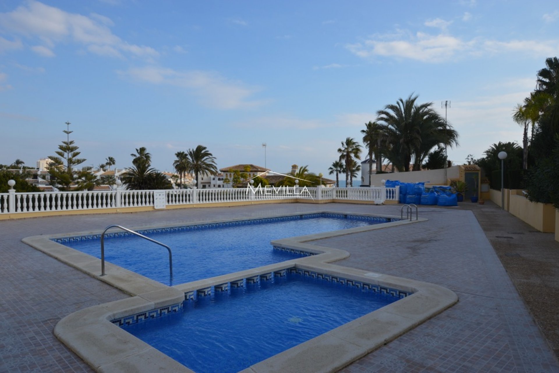 Resales - Apartment - Orihuela Costa - Cabo Roig