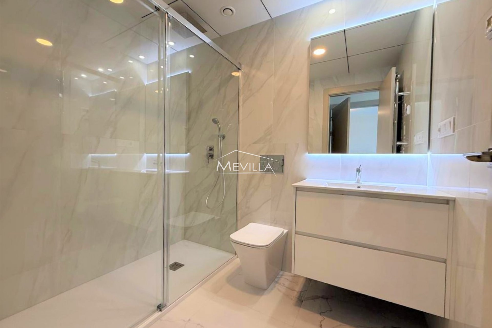 Resales - Flat / Apartment - Orihuela Costa - Playa Flamenca