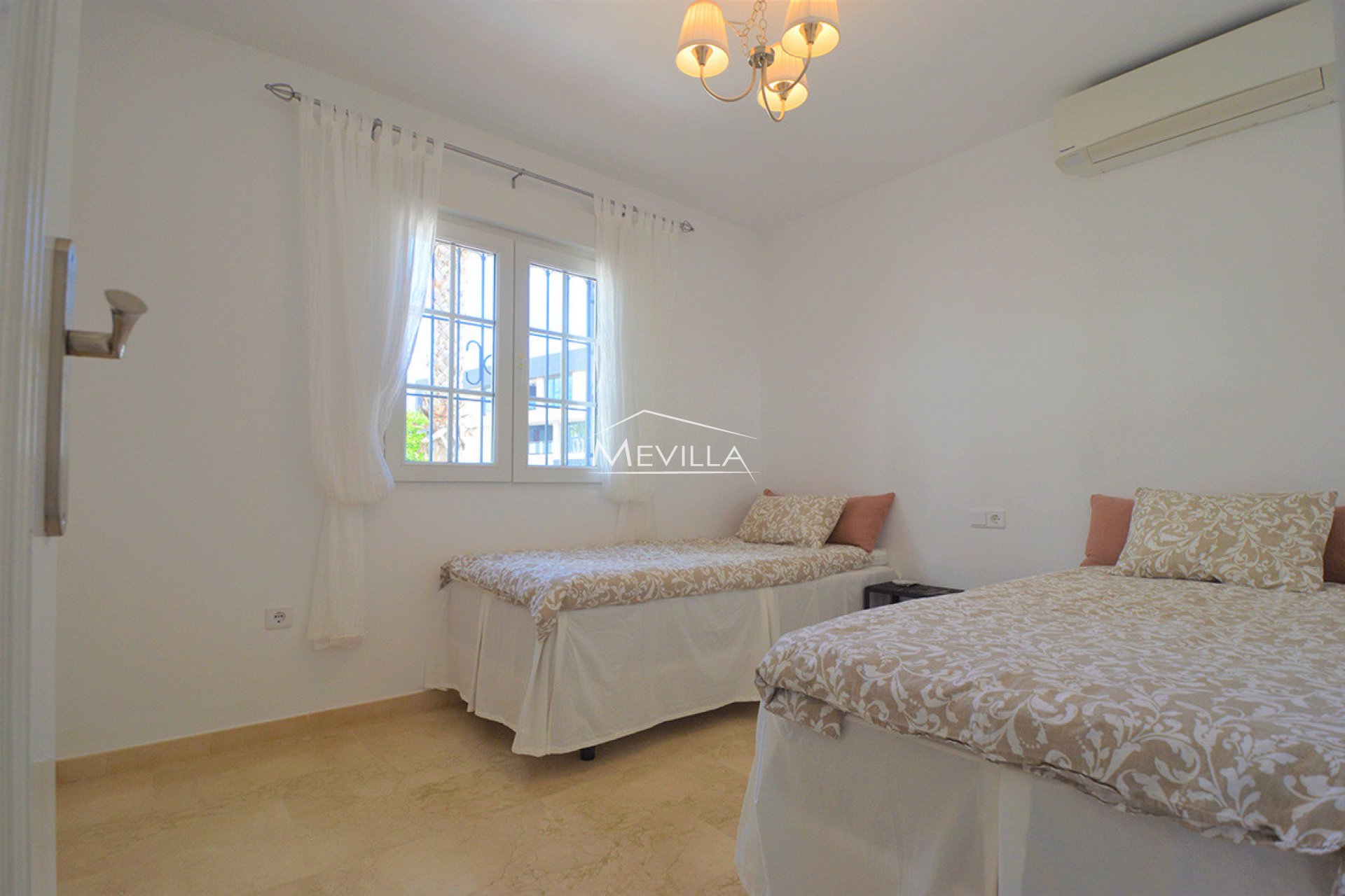 Resales - Flat / Apartment - Orihuela Costa - Villamartin