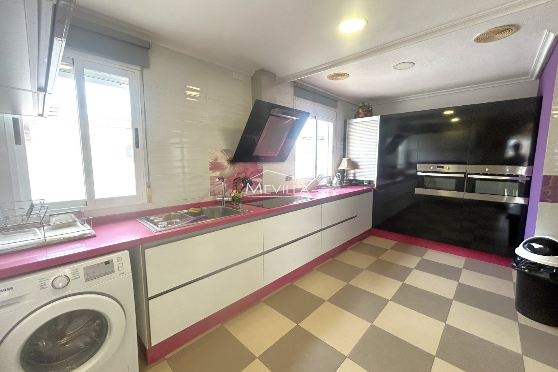 Resales - Flat / Apartment - Torrevieja
