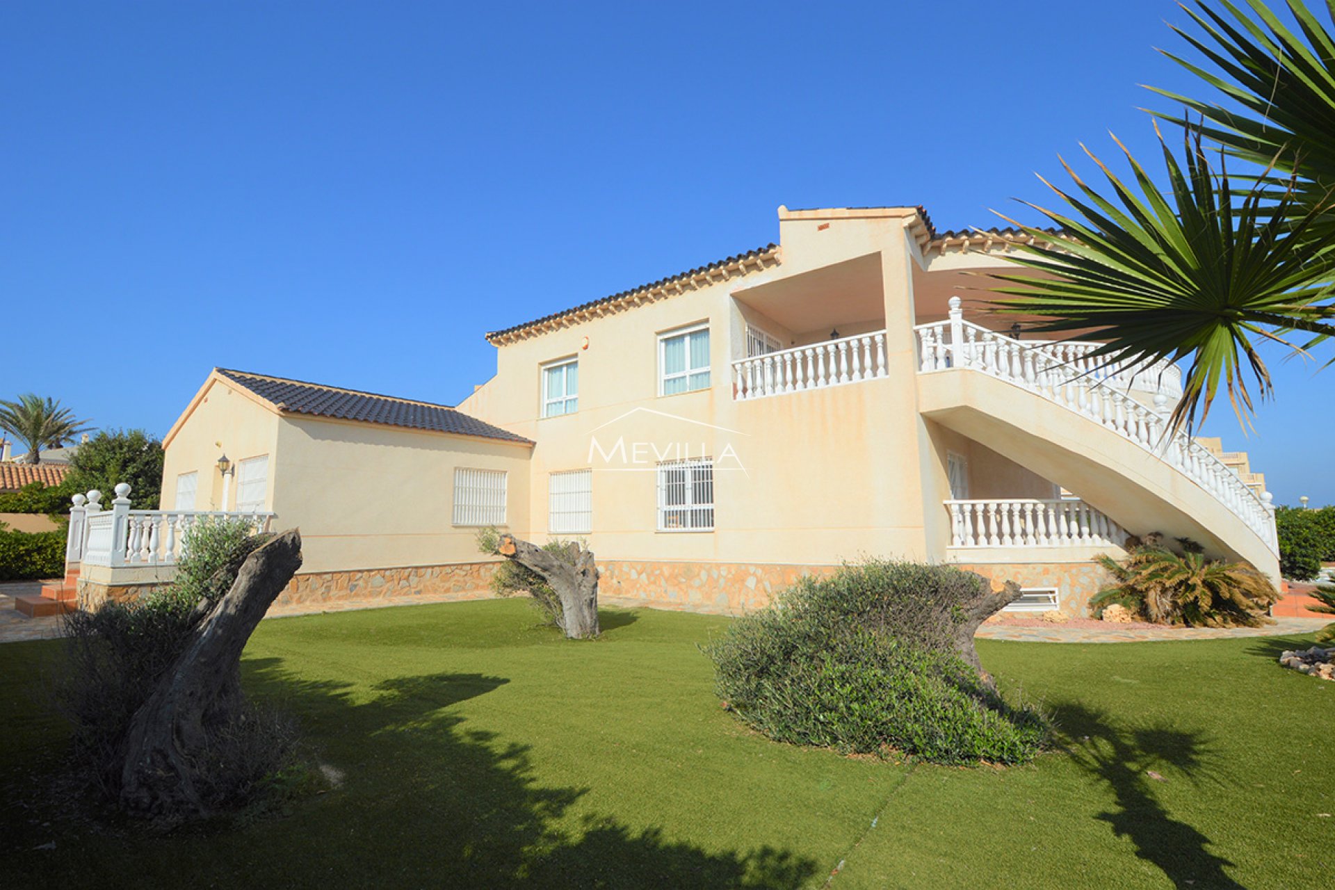 Resales - Villa - La Manga