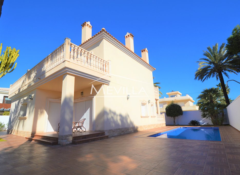Resales - Villa - Orihuela Costa - Cabo Roig