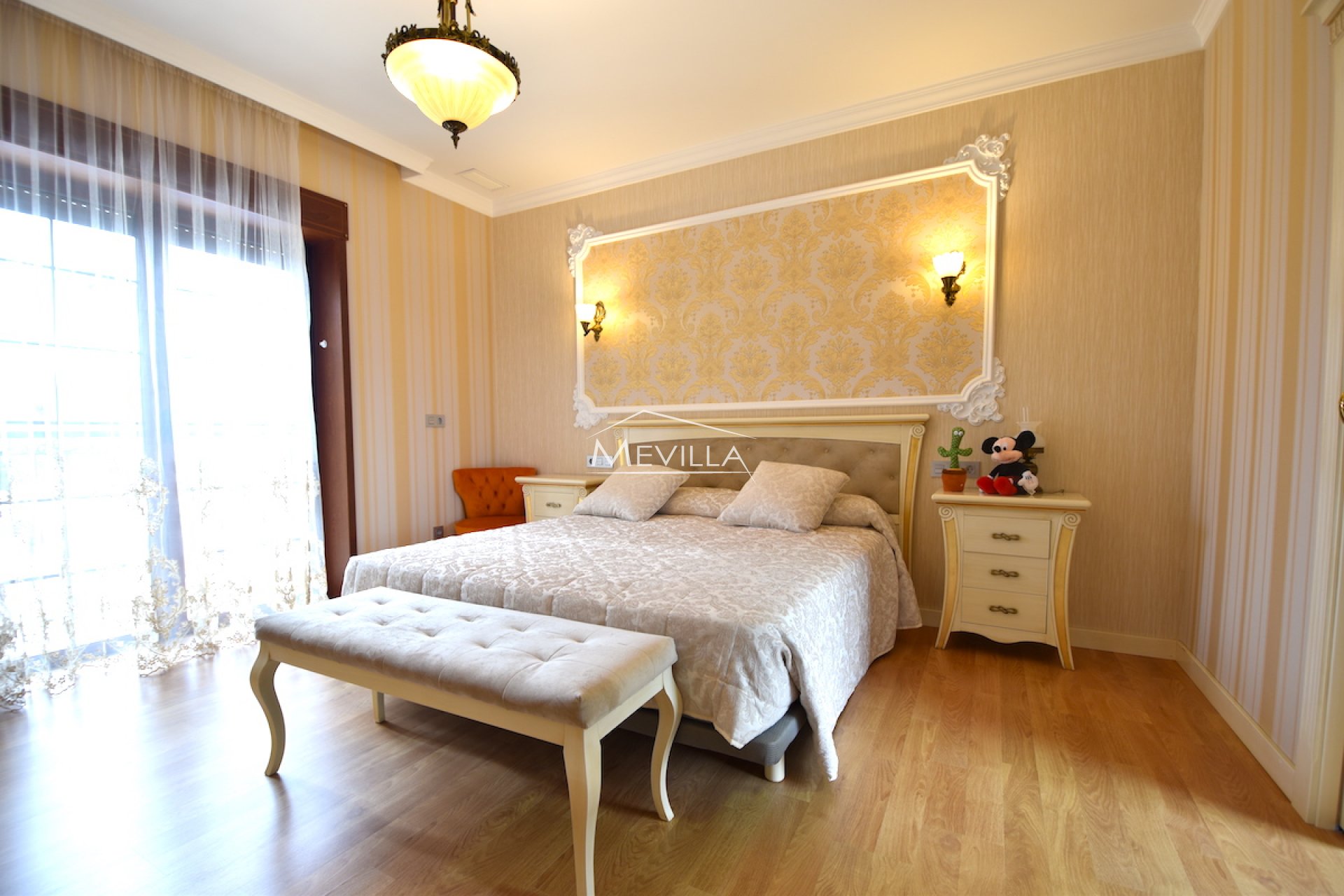 Resales - Villa - Orihuela Costa - Cabo Roig