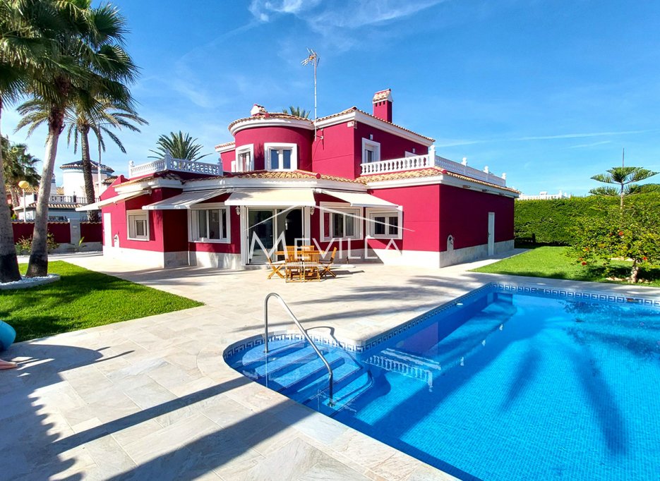 Resales - Villa - Orihuela Costa - Cabo Roig