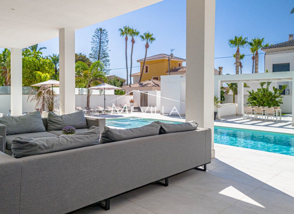 Resales - Villa - Orihuela Costa - Cabo Roig
