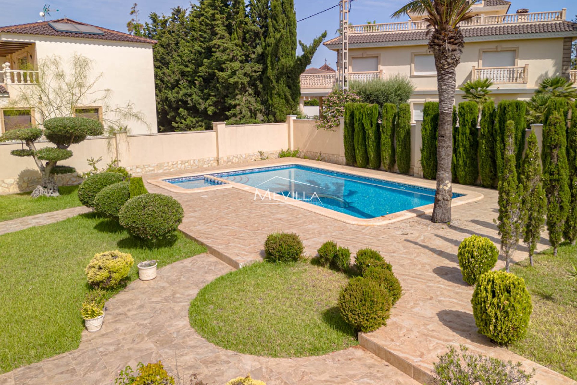 Resales - Villa - Orihuela Costa - Cabo Roig