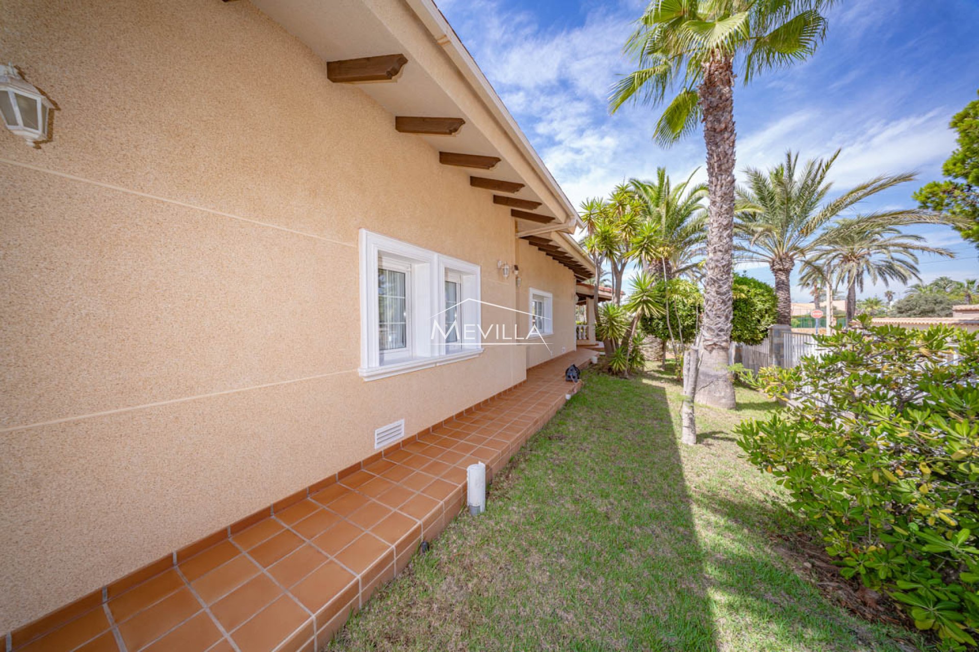 Resales - Villa - Orihuela Costa - Cabo Roig