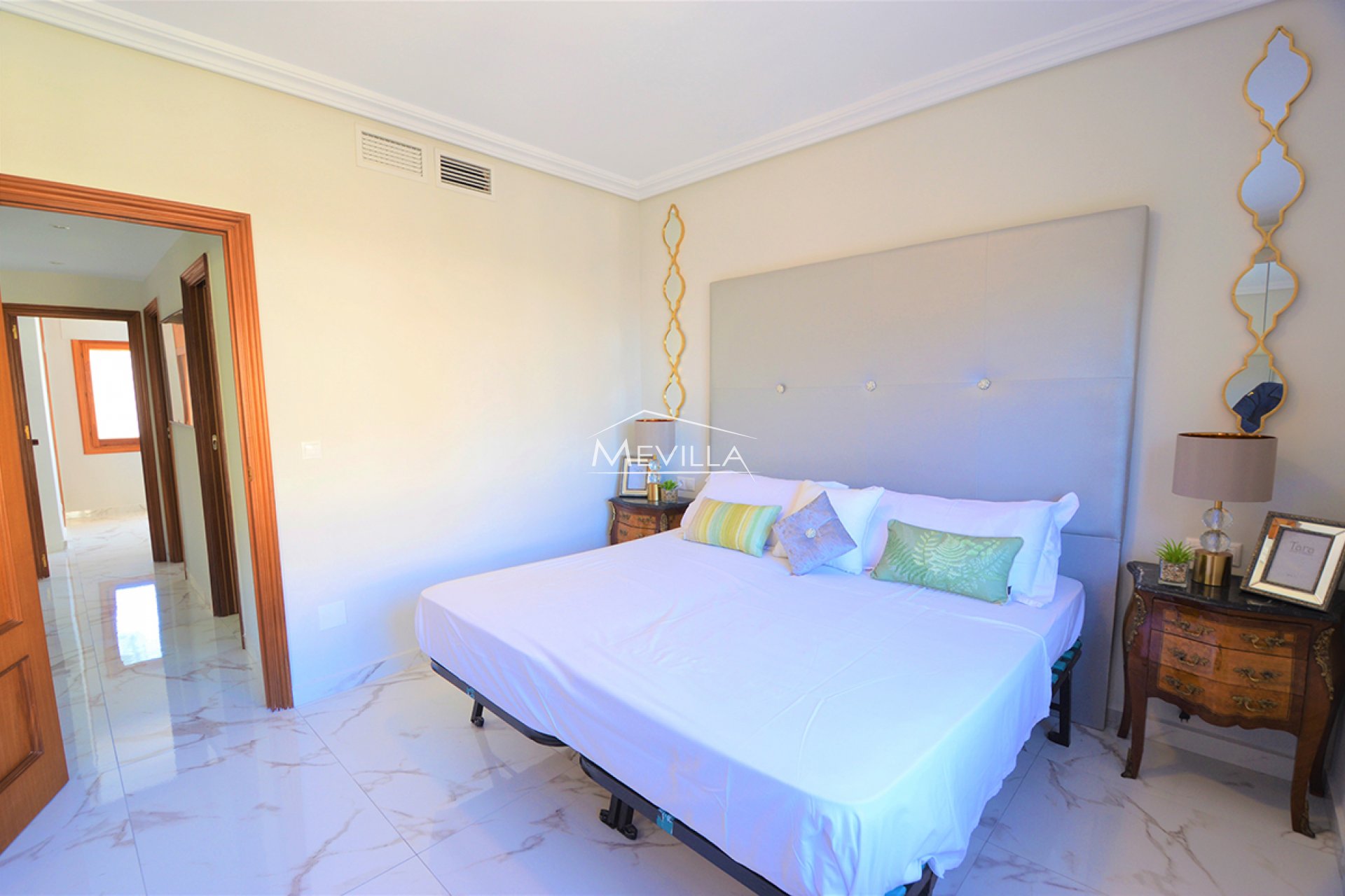 Resales - Villa - Orihuela Costa - Campoamor