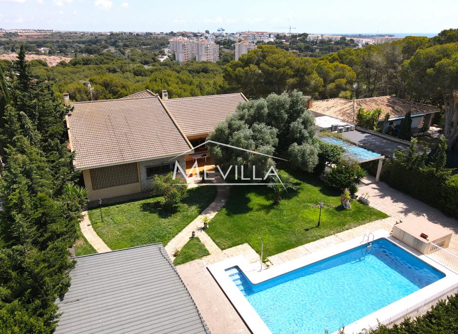 Resales - Villa - Orihuela Costa - Campoamor