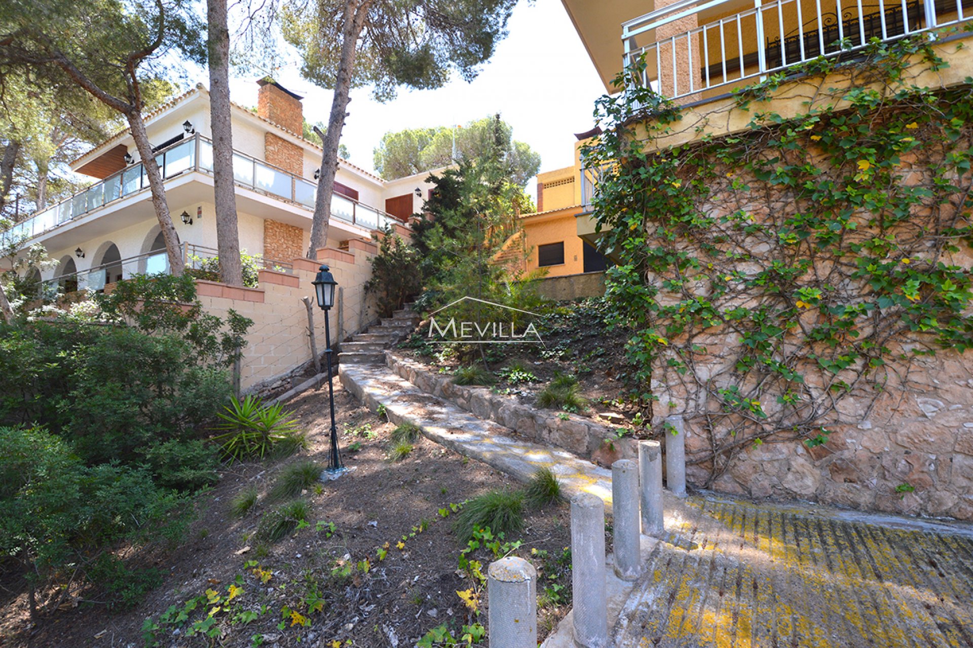 Resales - Villa - Orihuela Costa - Campoamor