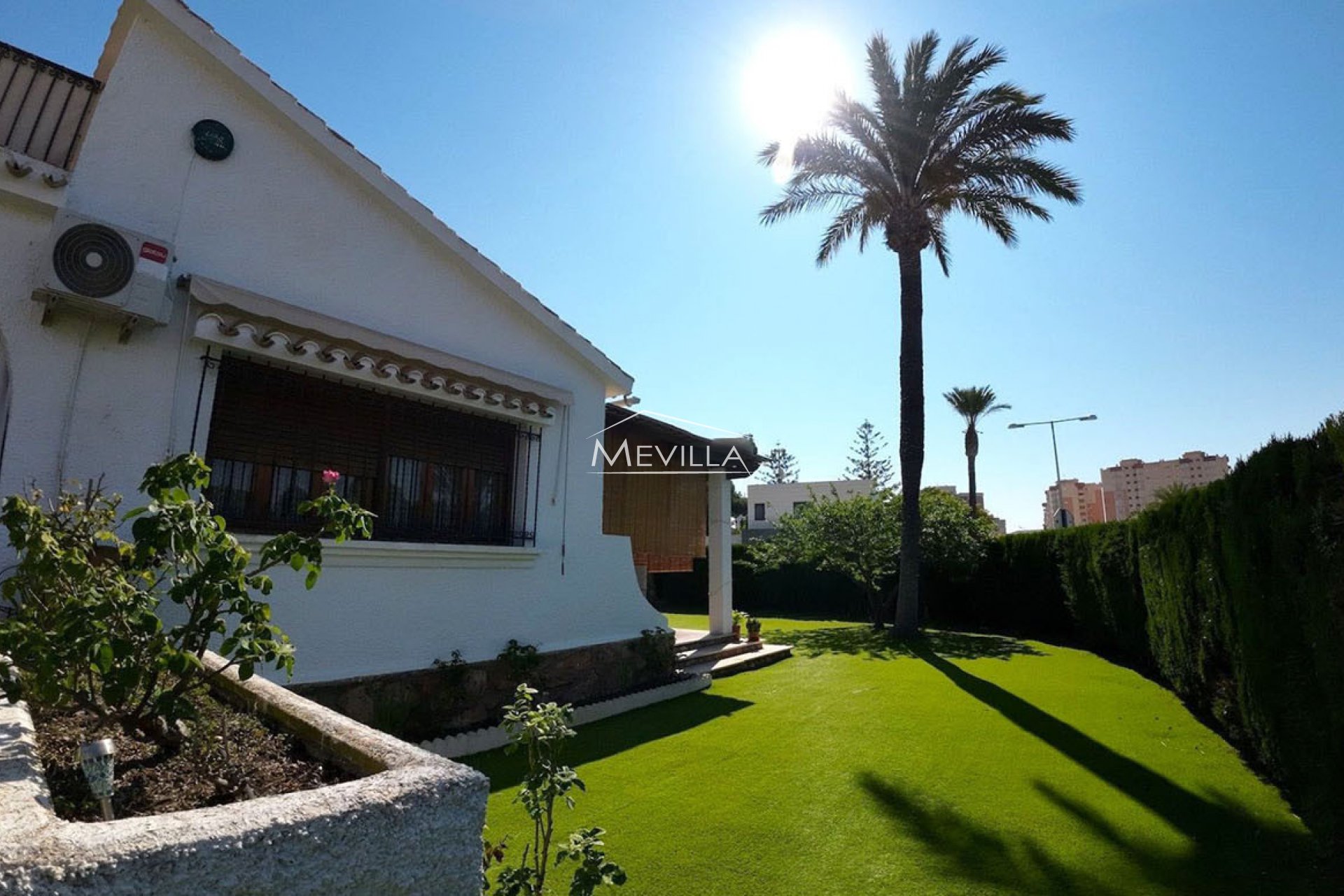 Resales - Villa - Orihuela Costa - Campoamor
