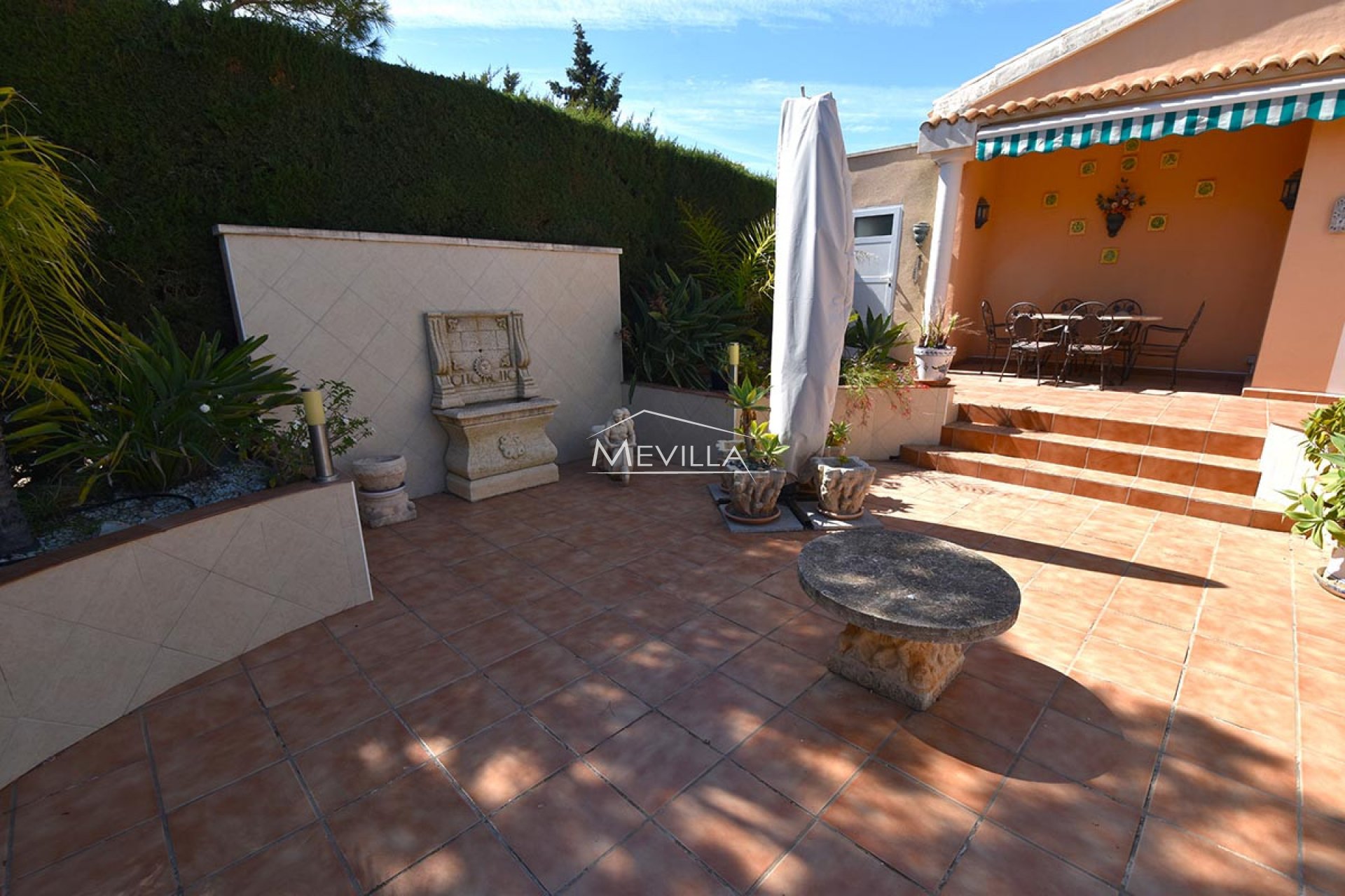 Resales - Villa - Orihuela Costa - Campoamor