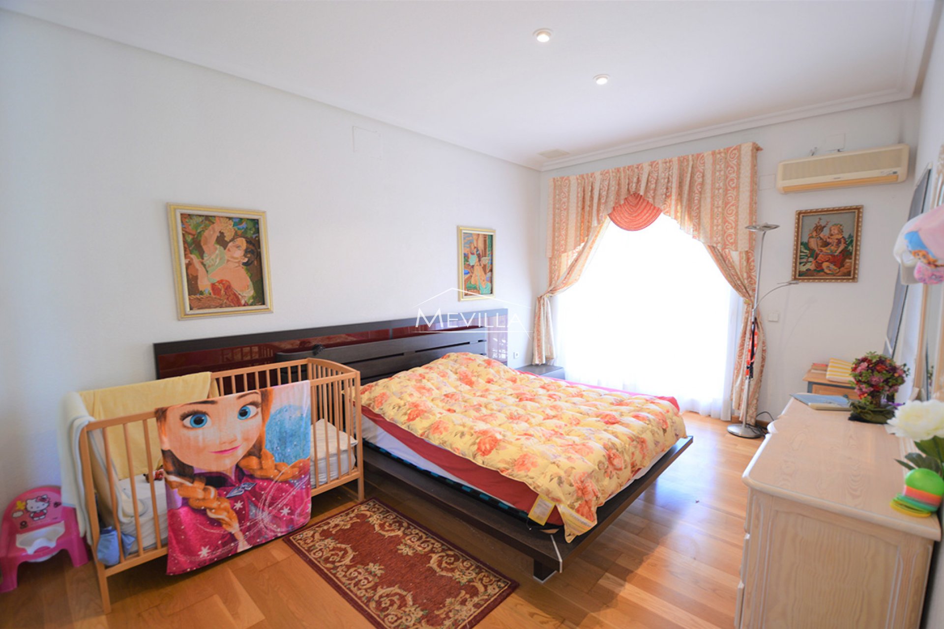 Resales - Villa - Orihuela Costa - La Zenia