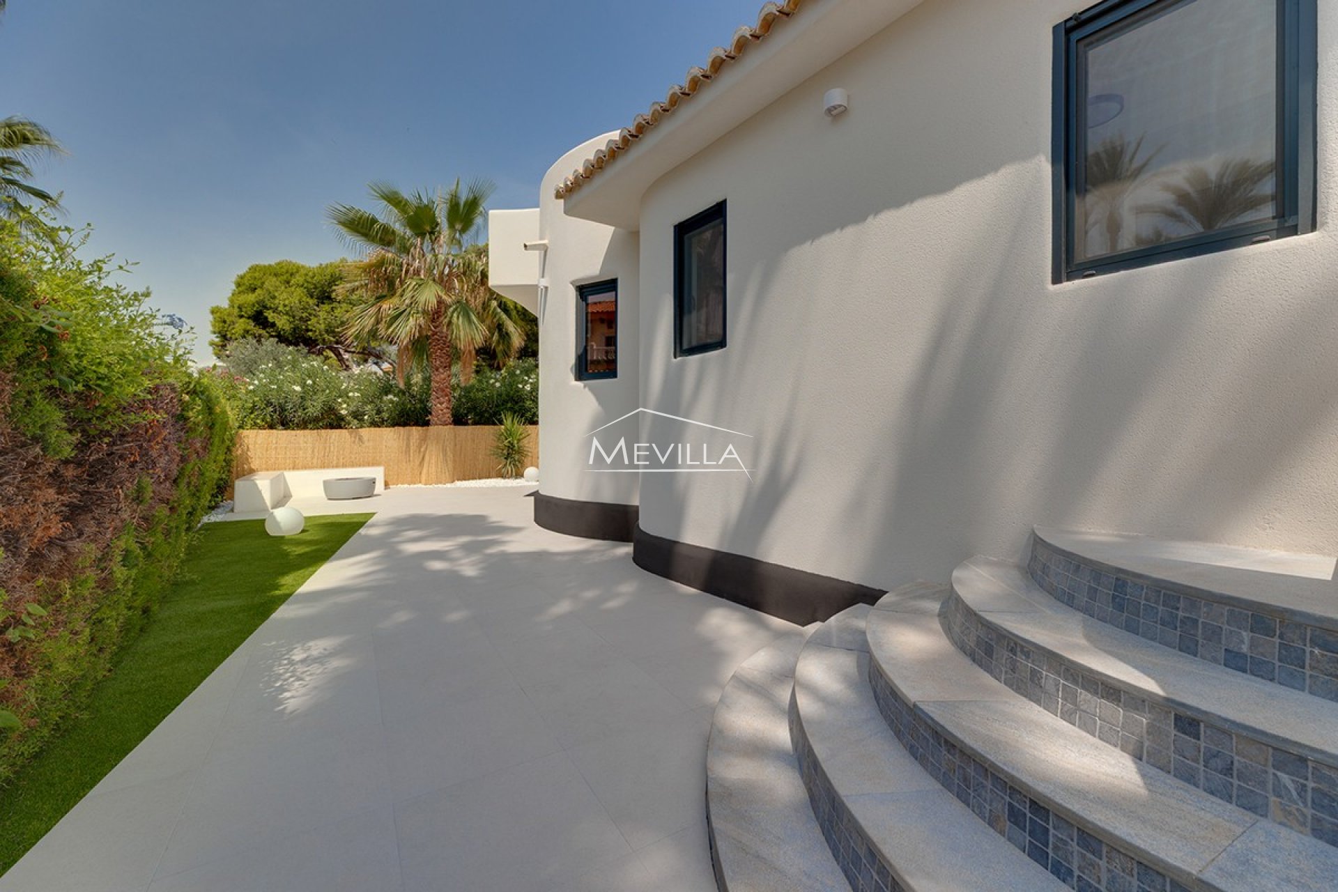 Resales - Villa - Orihuela Costa - La Zenia