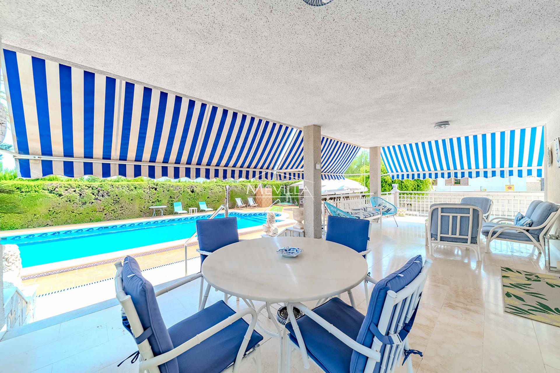 Resales - Villa - Orihuela Costa - La Zenia