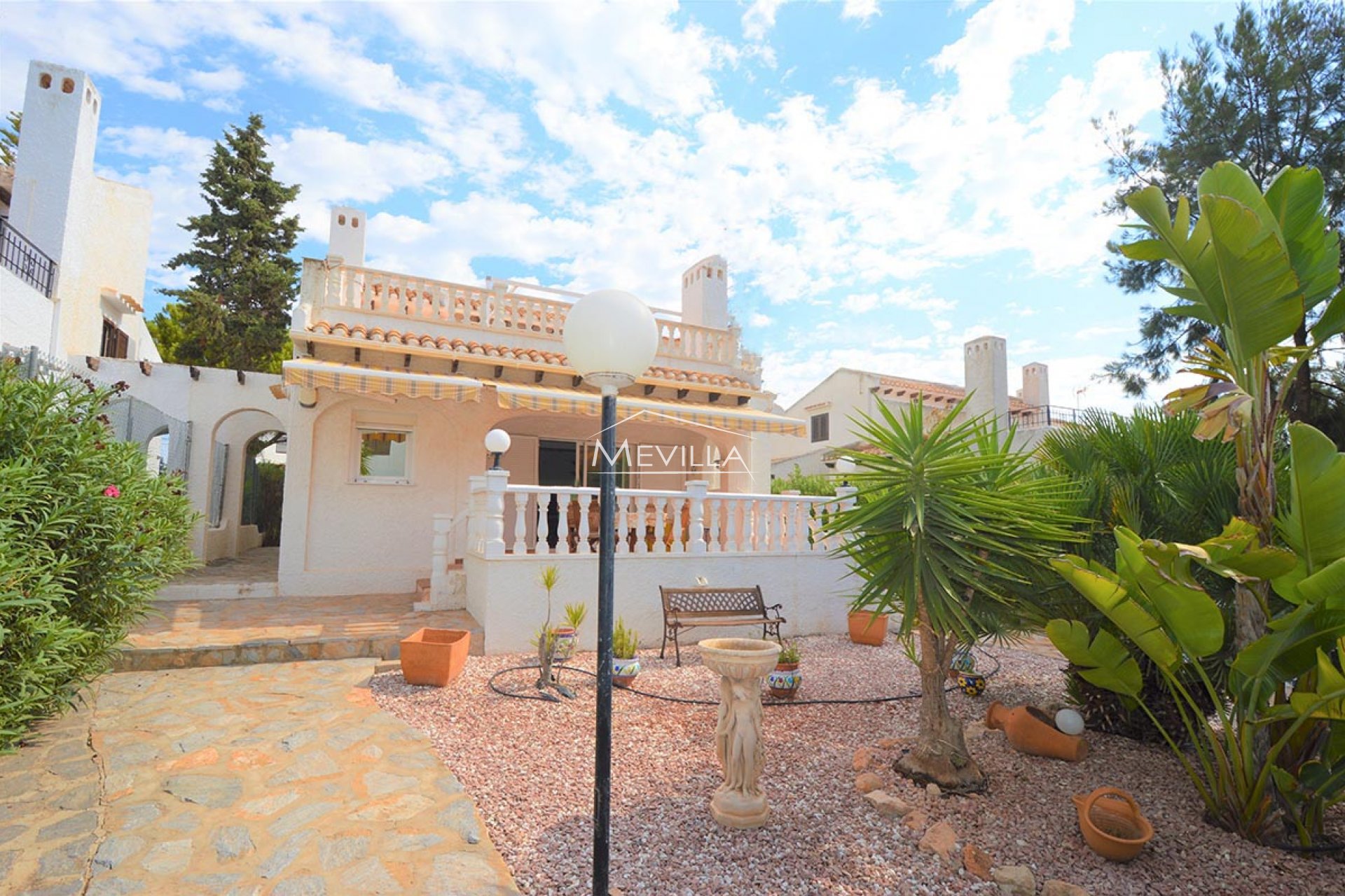 Resales - Villa - Orihuela Costa - Playa Flamenca