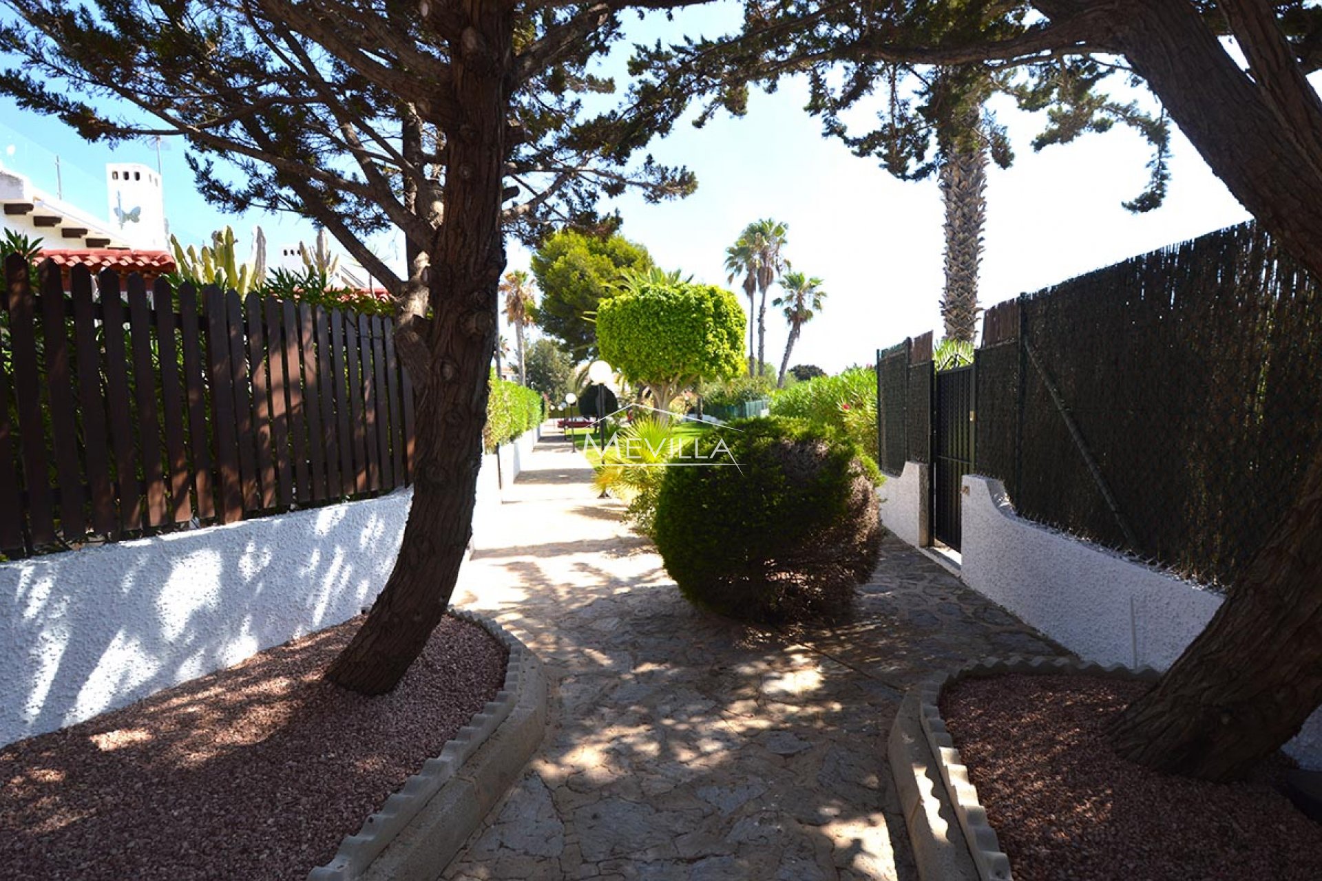 Resales - Villa - Orihuela Costa - Playa Flamenca