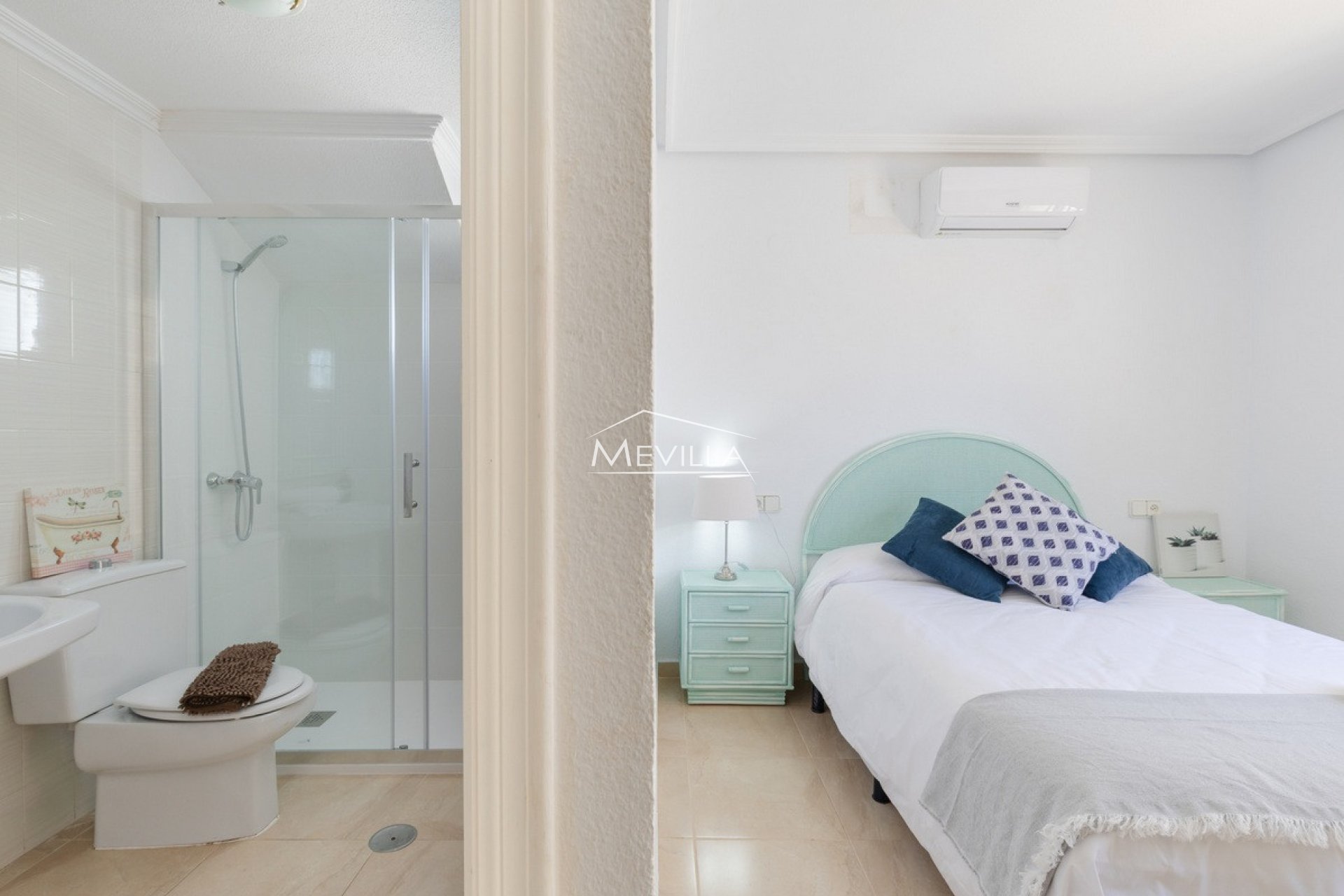 Resales - Villa - Orihuela Costa - Playa Flamenca