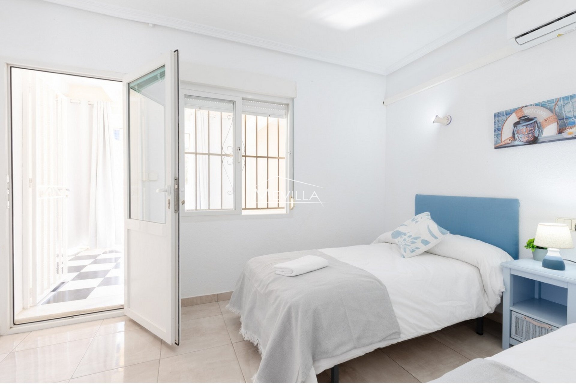 Resales - Villa - Orihuela Costa - Playa Flamenca