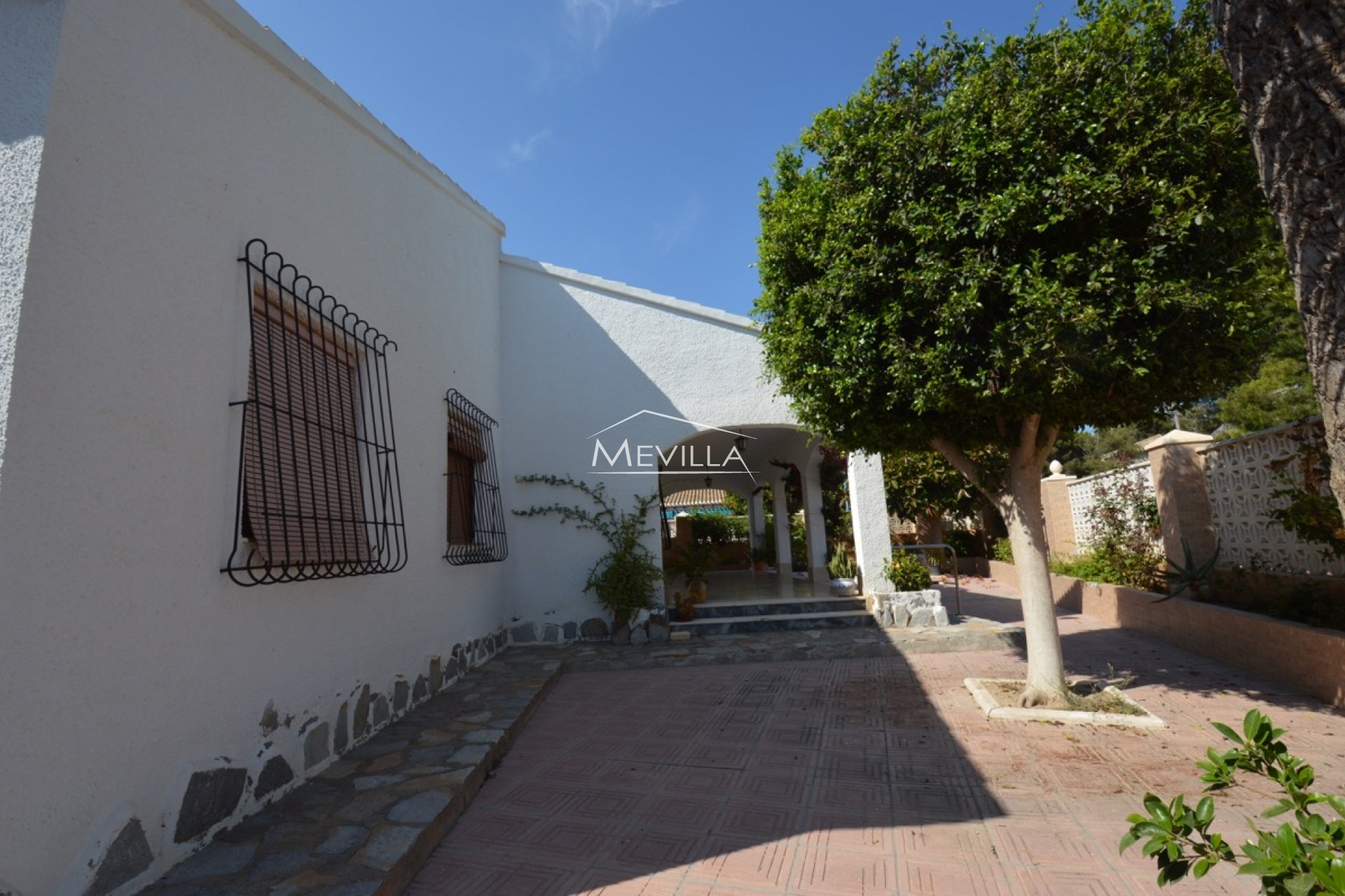 Resales - Villa - Orihuela Costa - Punta Prima