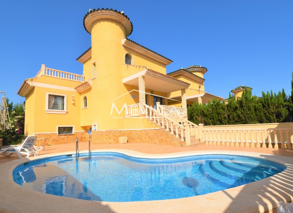 Resales - Villa - Orihuela Costa - Villamartin