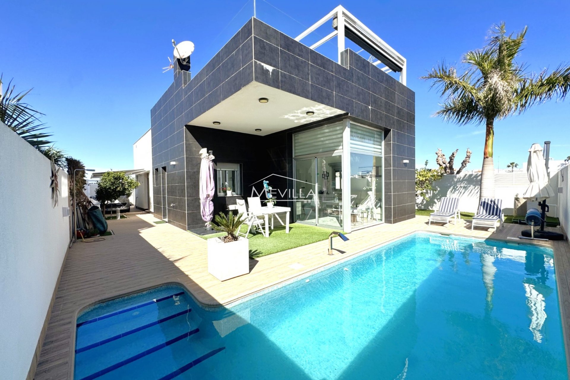 Resales - Villa - Pilar de la Horadada