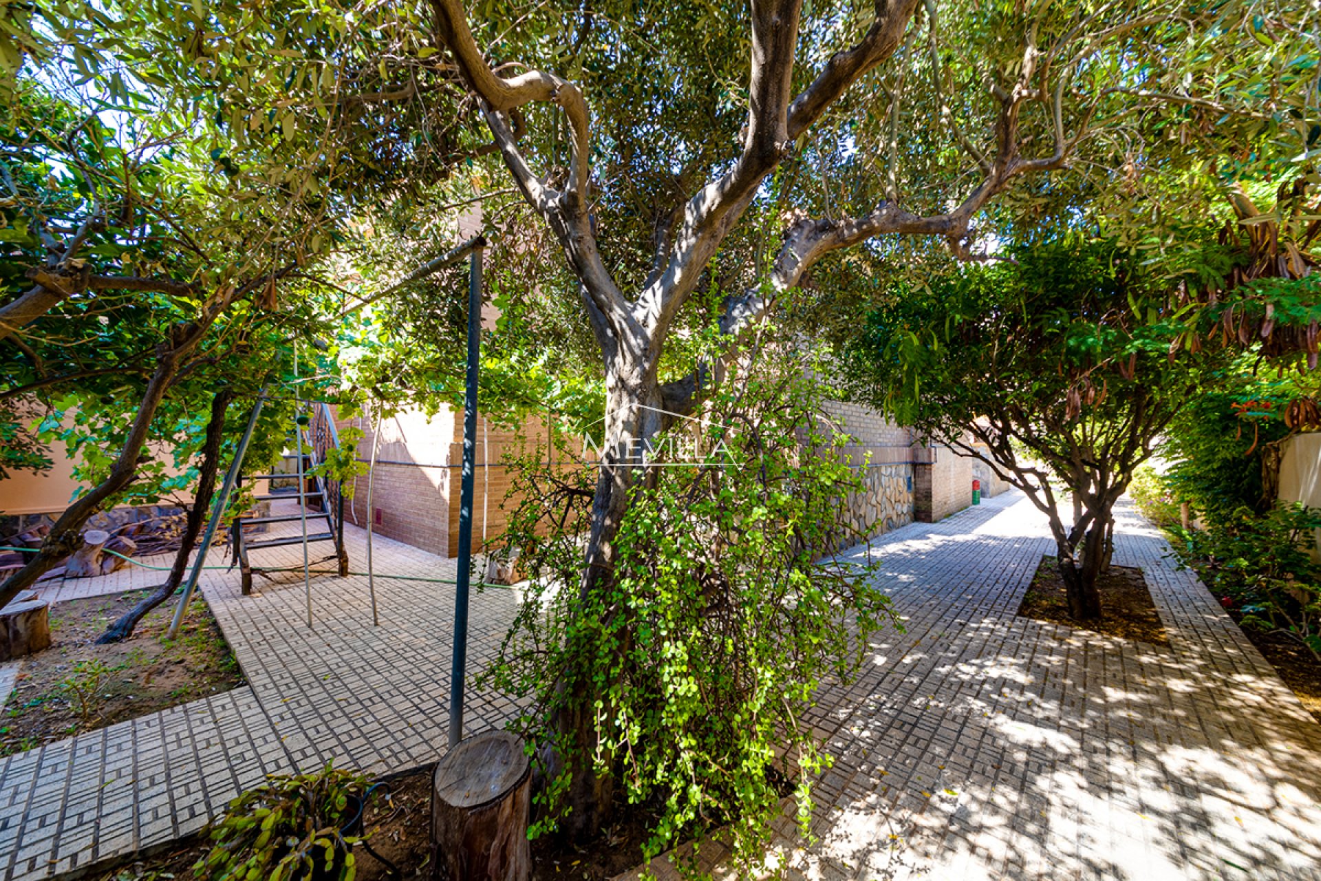 Resales - Villa - Torrevieja - La Mata