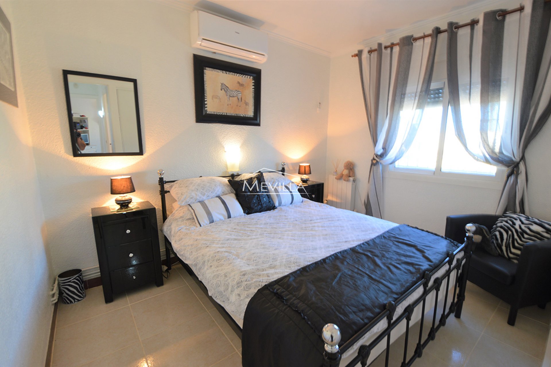 Resales - Villa - Torrevieja - Los Balcones