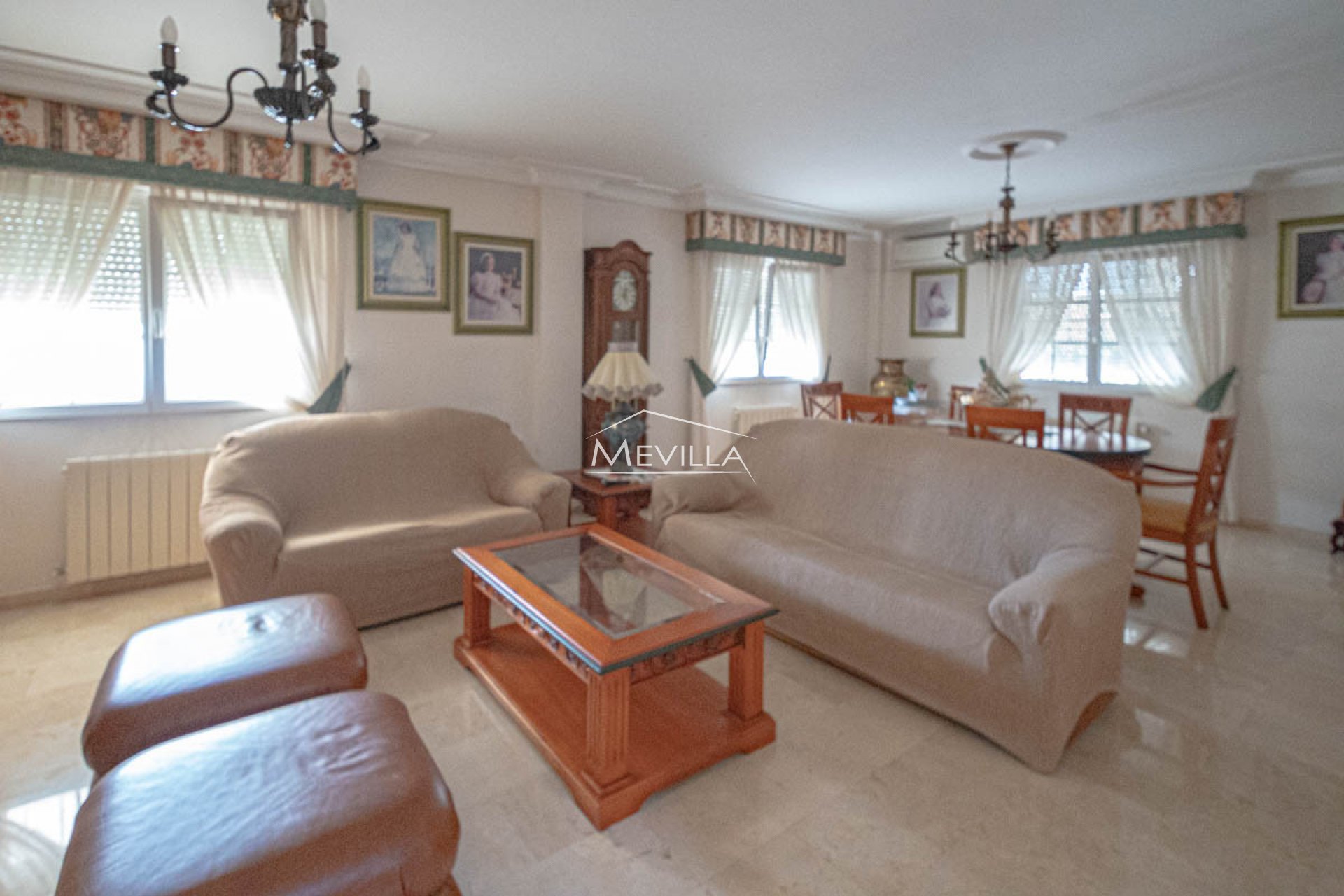 Resales - Villa - Torrevieja - Los Balcones