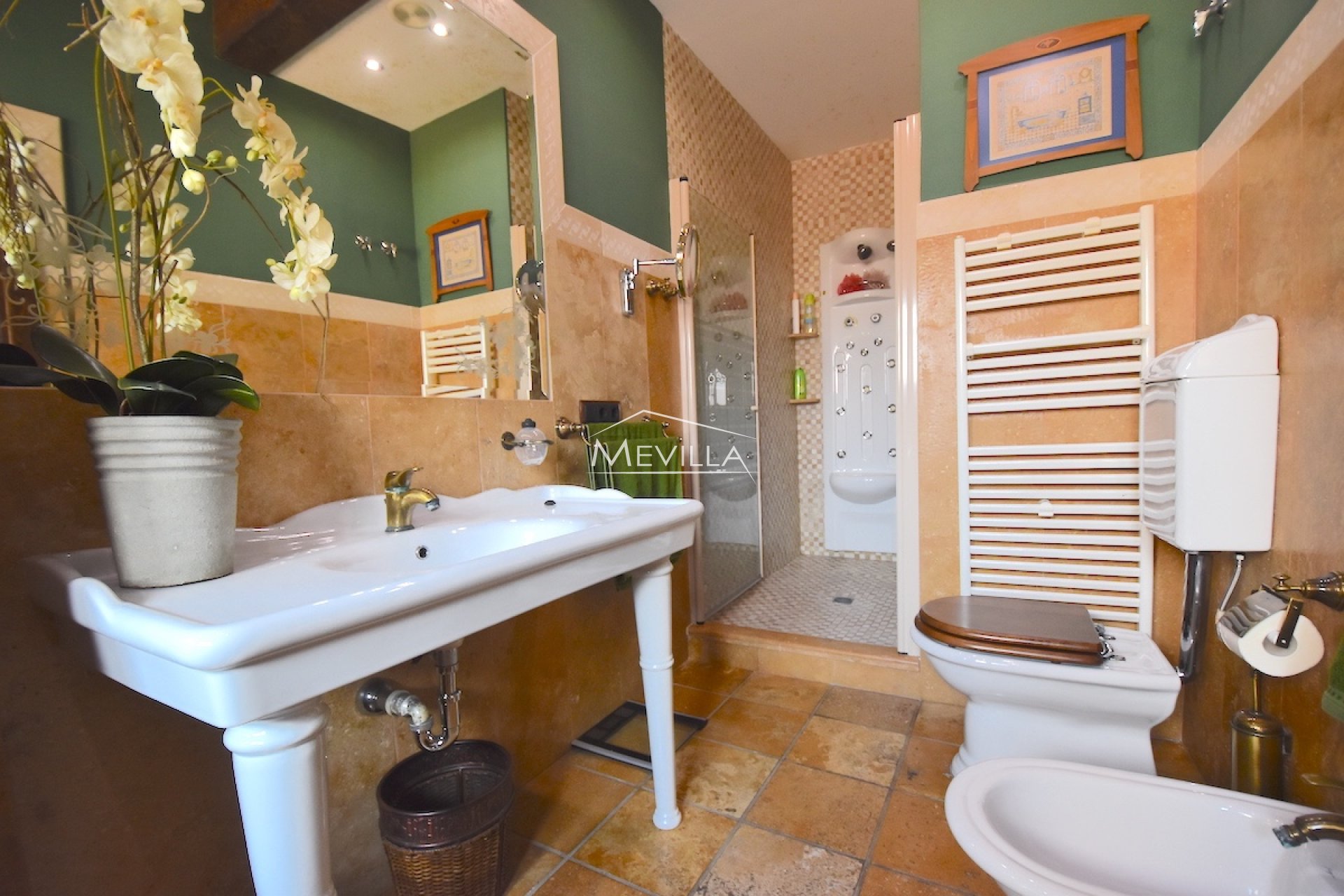 Resales - Villa - Torrevieja