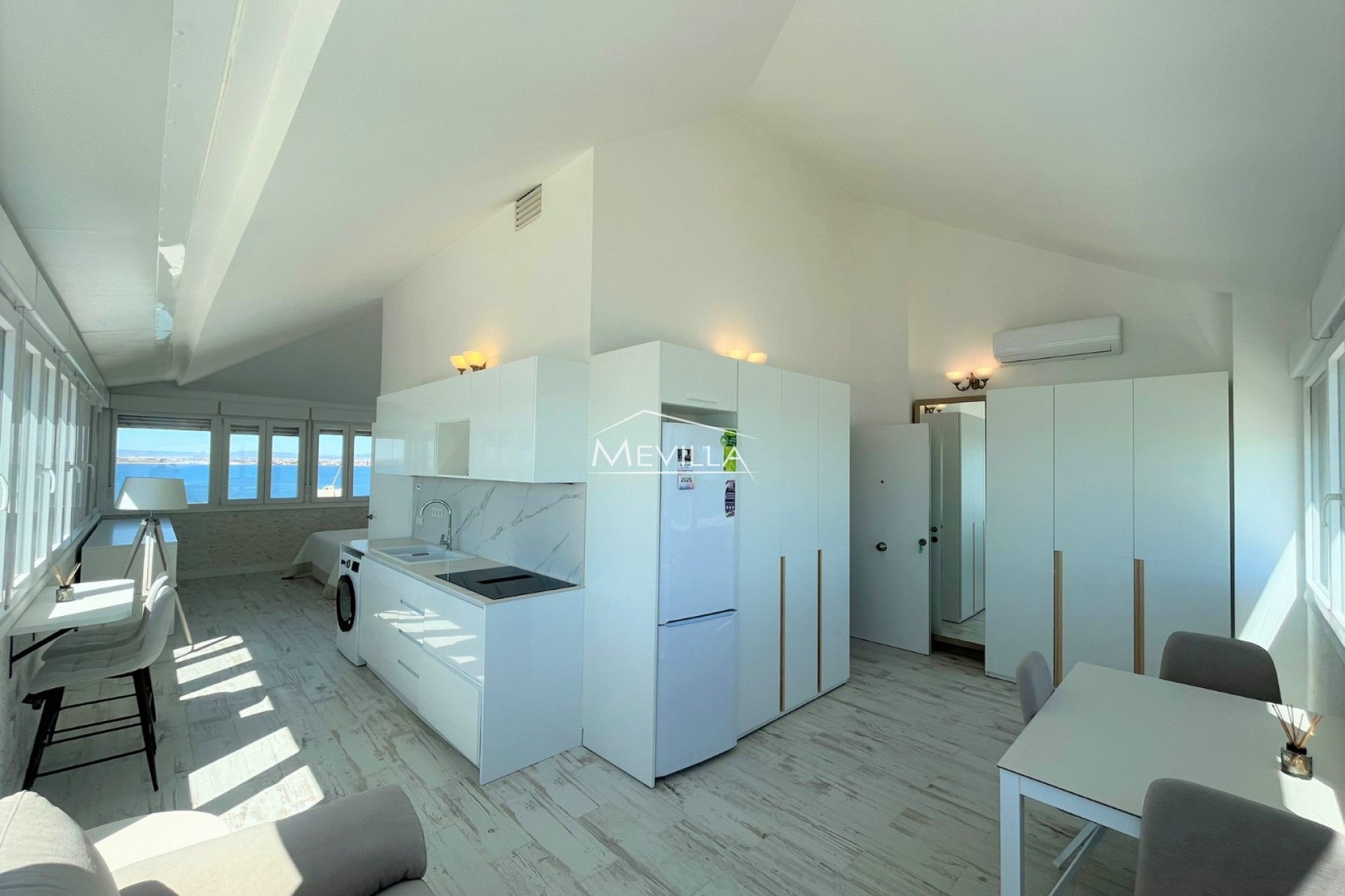 Reventas - Apartamento - La Manga