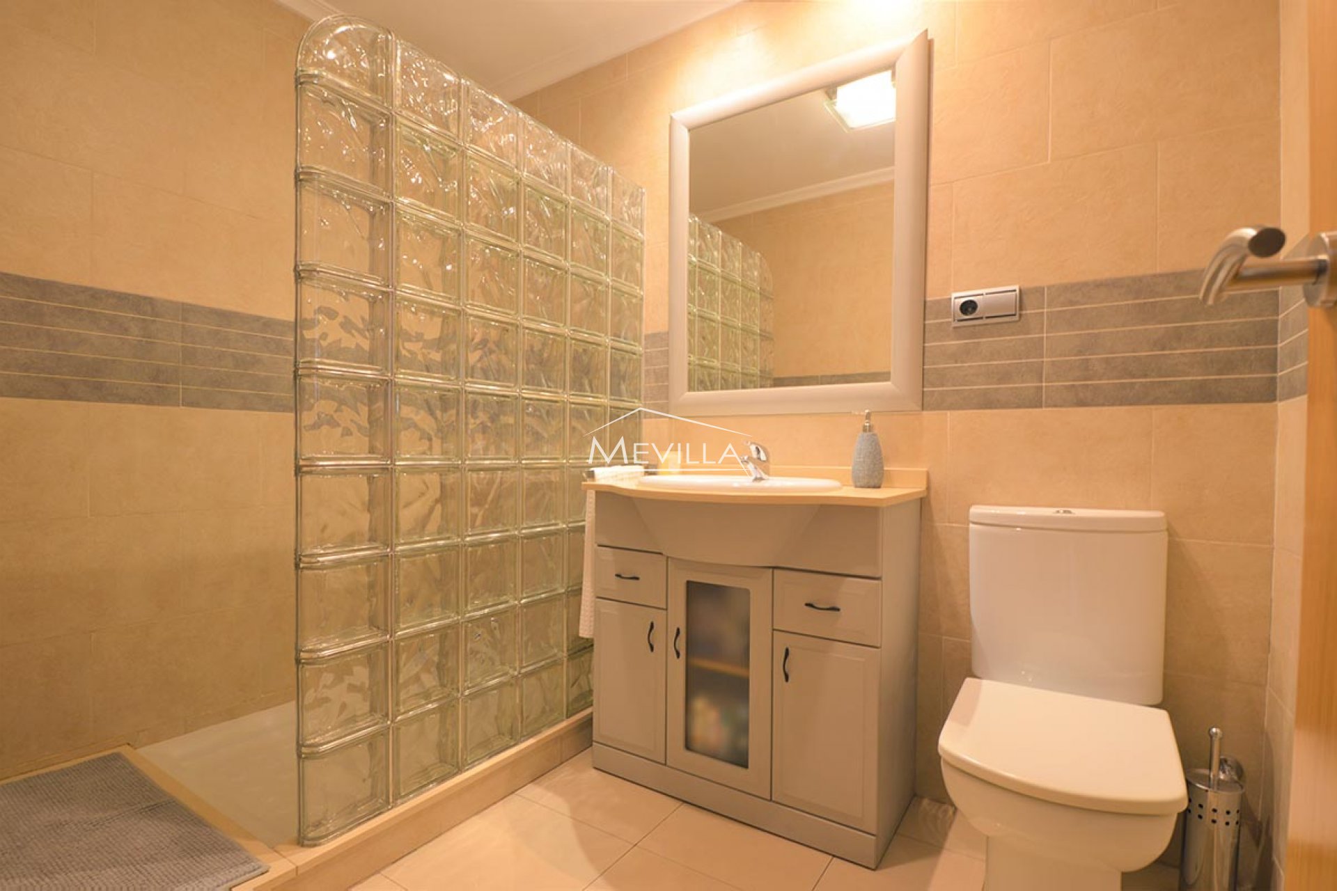 Reventas - Apartamento - Torrevieja