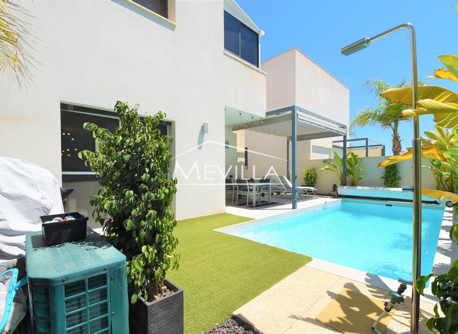Reventas - Chalet / Villa - Guardamar / Ciudad Quesada / La Marina - Ciudad Quesada